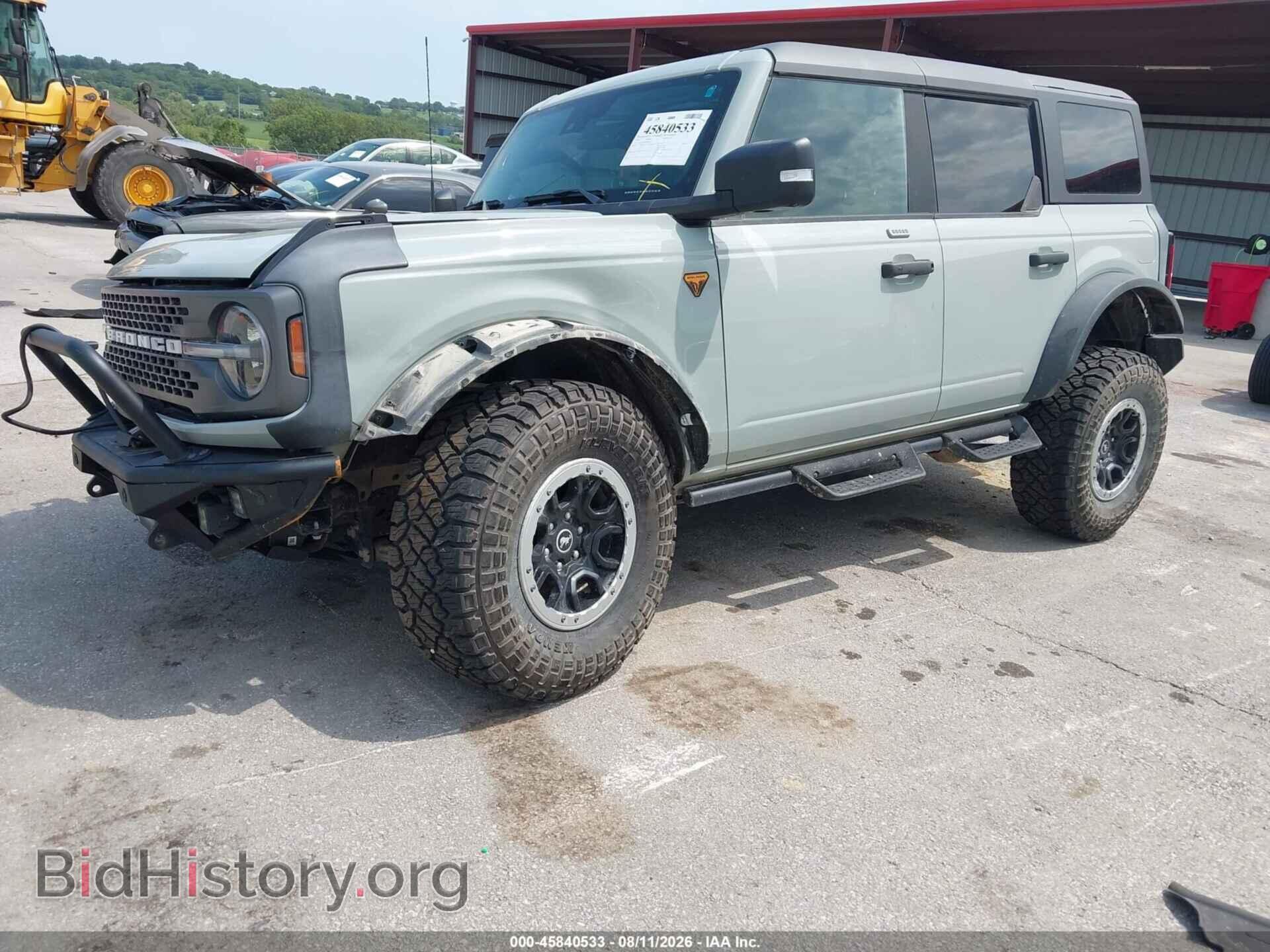 2023 FORD BRONCO - VIN: 1FMEE5DP6PLB69858 - Photo 2