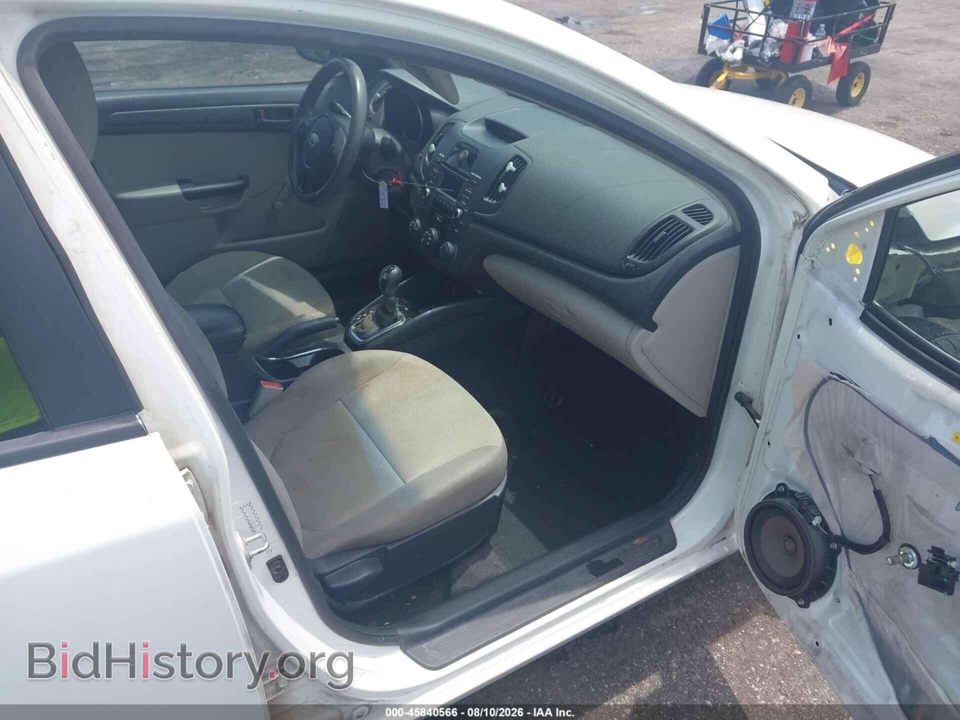 2011 KIA FORTE - VIN: KNAFT4A23B5434487 - Photo 5