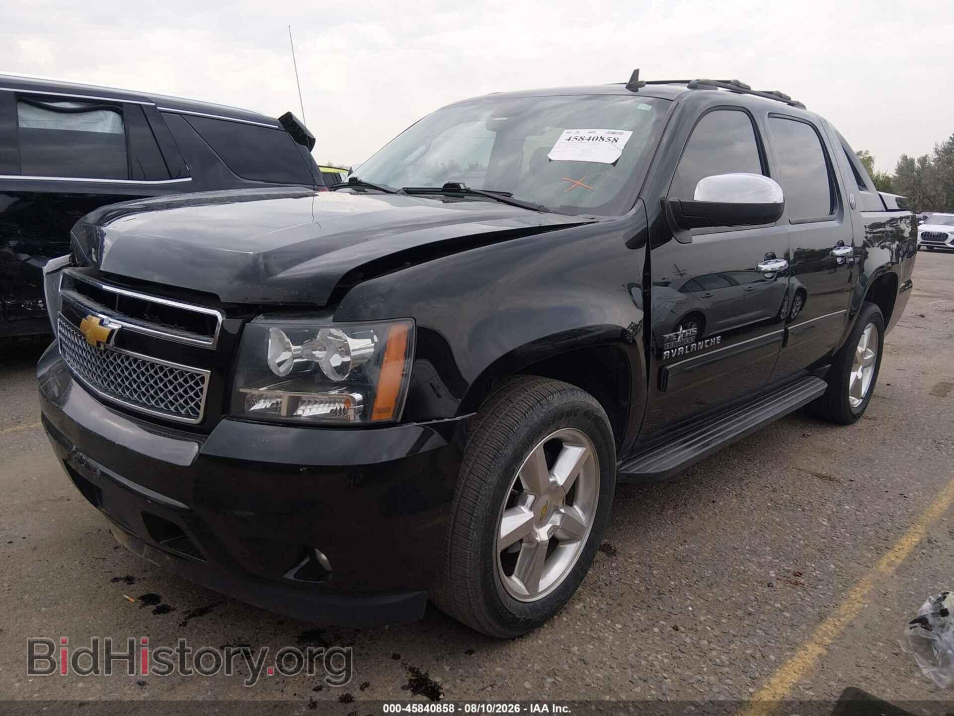 2013 CHEVROLET AVALANCHE - VIN: 3GNMCFE09DG143154 - Фото 2