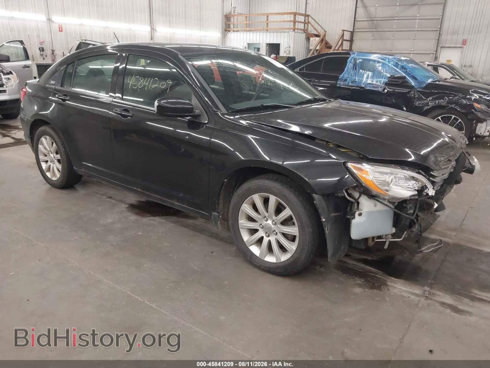 Photo 1C3CCBBB5DN745449 - CHRYSLER 200 2013