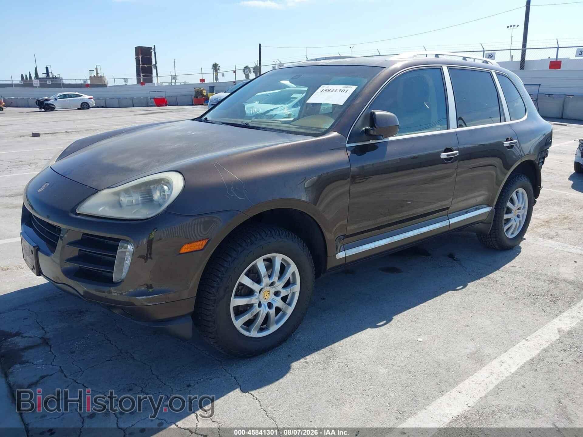 2010 PORSCHE CAYENNE - VIN: WP1AA2AP1ALA03660 - Фото 2