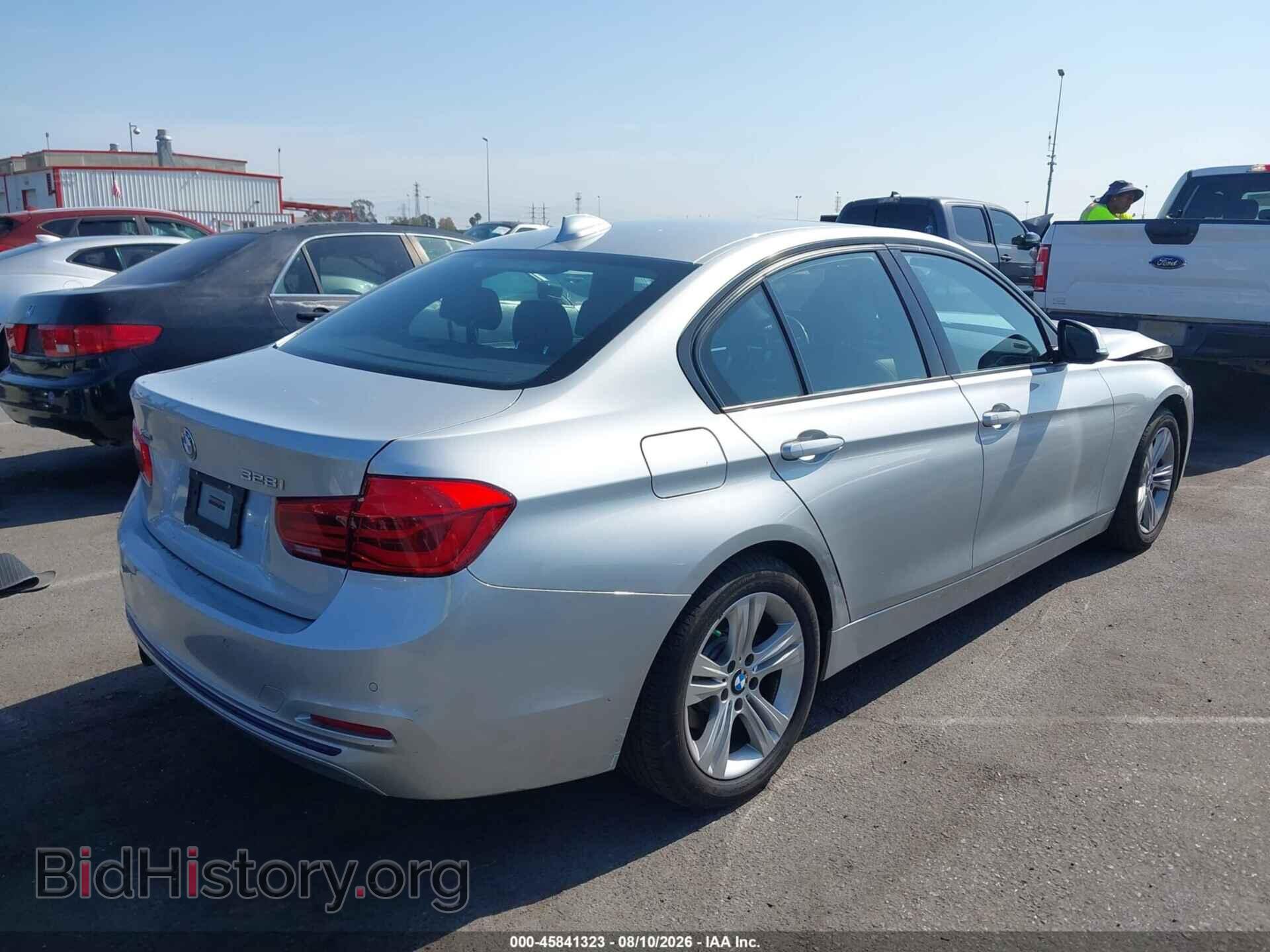 2016 BMW 328I - VIN: WBA8E3G57GNU04852 - Фото 4