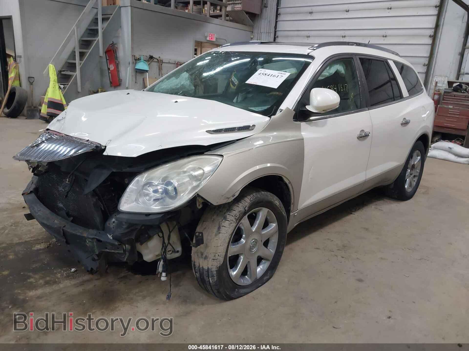 2010 BUICK ENCLAVE - VIN: 5GALRBED9AJ198391 - Фото 2
