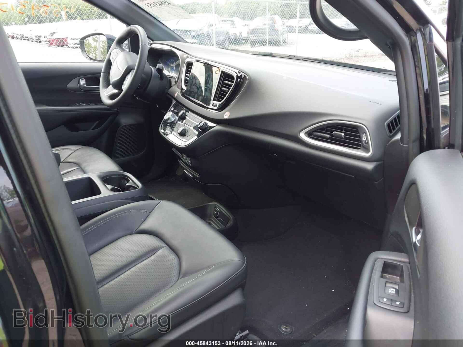 2025 CHRYSLER PACIFICA - VIN: 2C4RC1BG0SR540861 - Photo 5