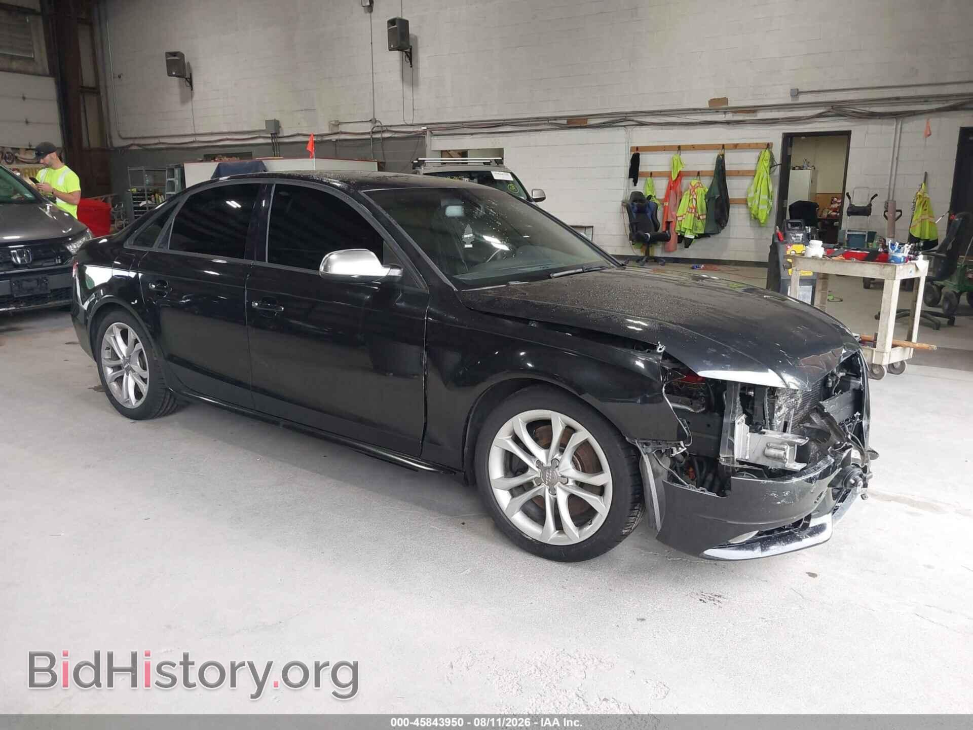 Фотография WAUBGAFL7BA080628 - AUDI S4 2011