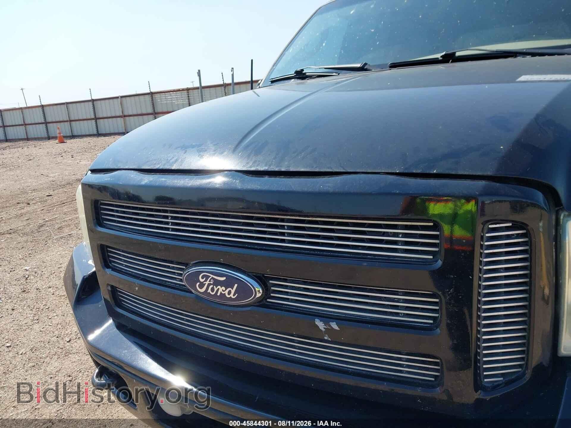 2005 FORD EXCURSION - VIN: 1FMSU43P45EC66110 - Photo 6
