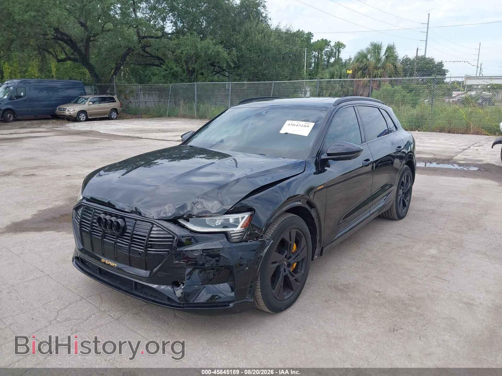 2021 AUDI E-TRON - VIN: WA1AAAGE5MB031001 - Photo 2