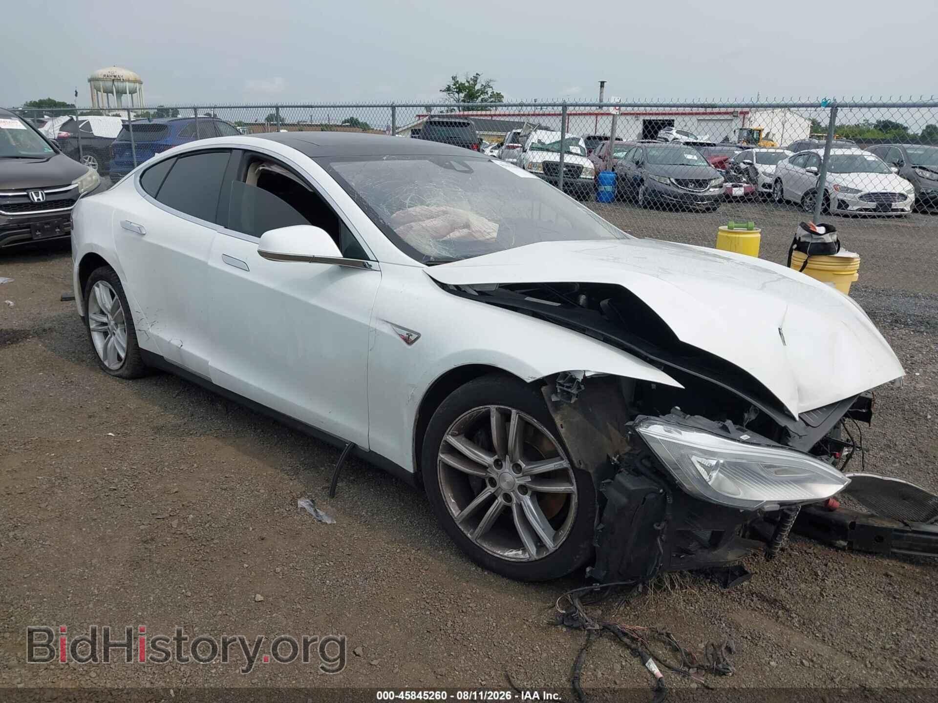 Фотография 5YJSA1S27FF099923 - TESLA MODEL S 2015