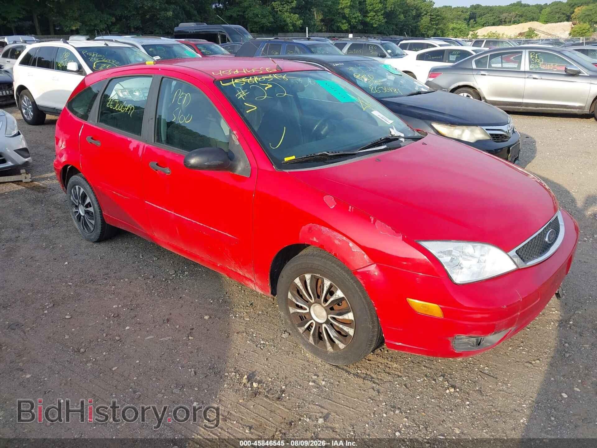 Photo 3FAFP37N35R152375 - FORD FOCUS 2005
