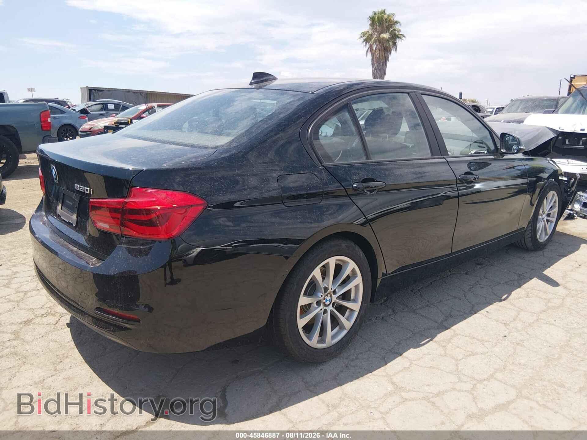 2016 BMW 320I - VIN: WBA8E1G59GNU10513 - Фото 4