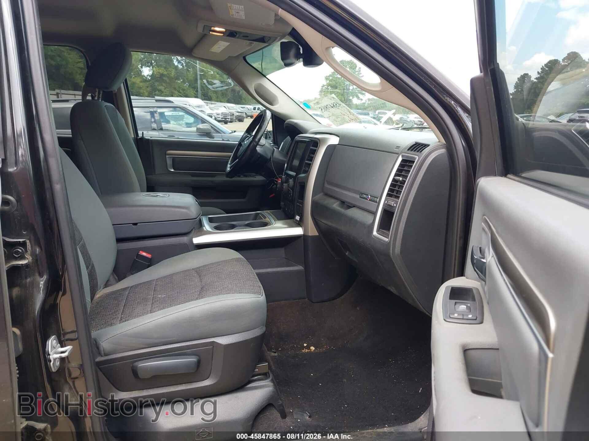 2016 RAM 1500 - VIN: 1C6RR6LT9GS100996 - Фото 5