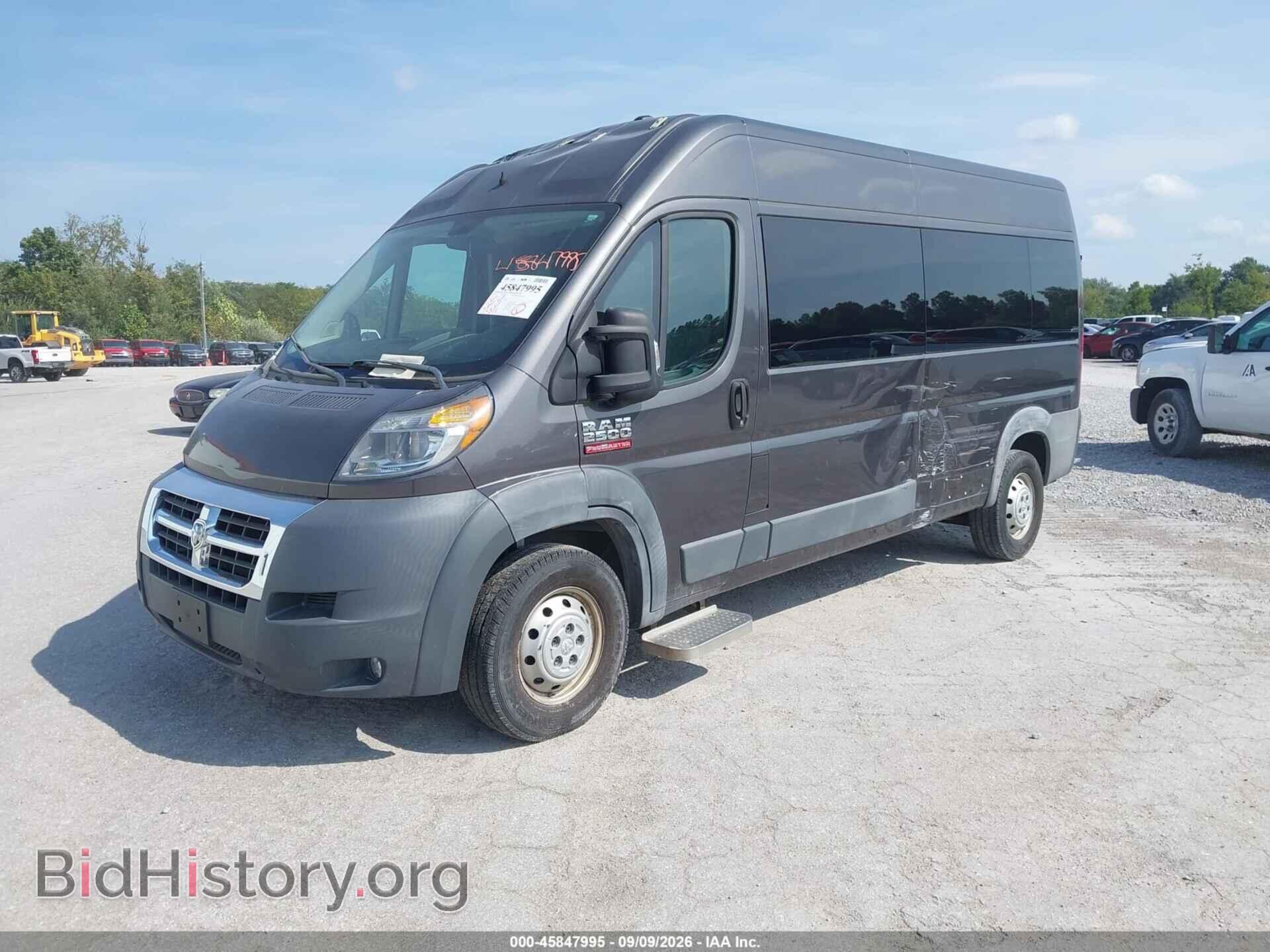 2017 RAM PROMASTER 2500 - VIN: 3C6TRVPGXHE524320 - Photo 2