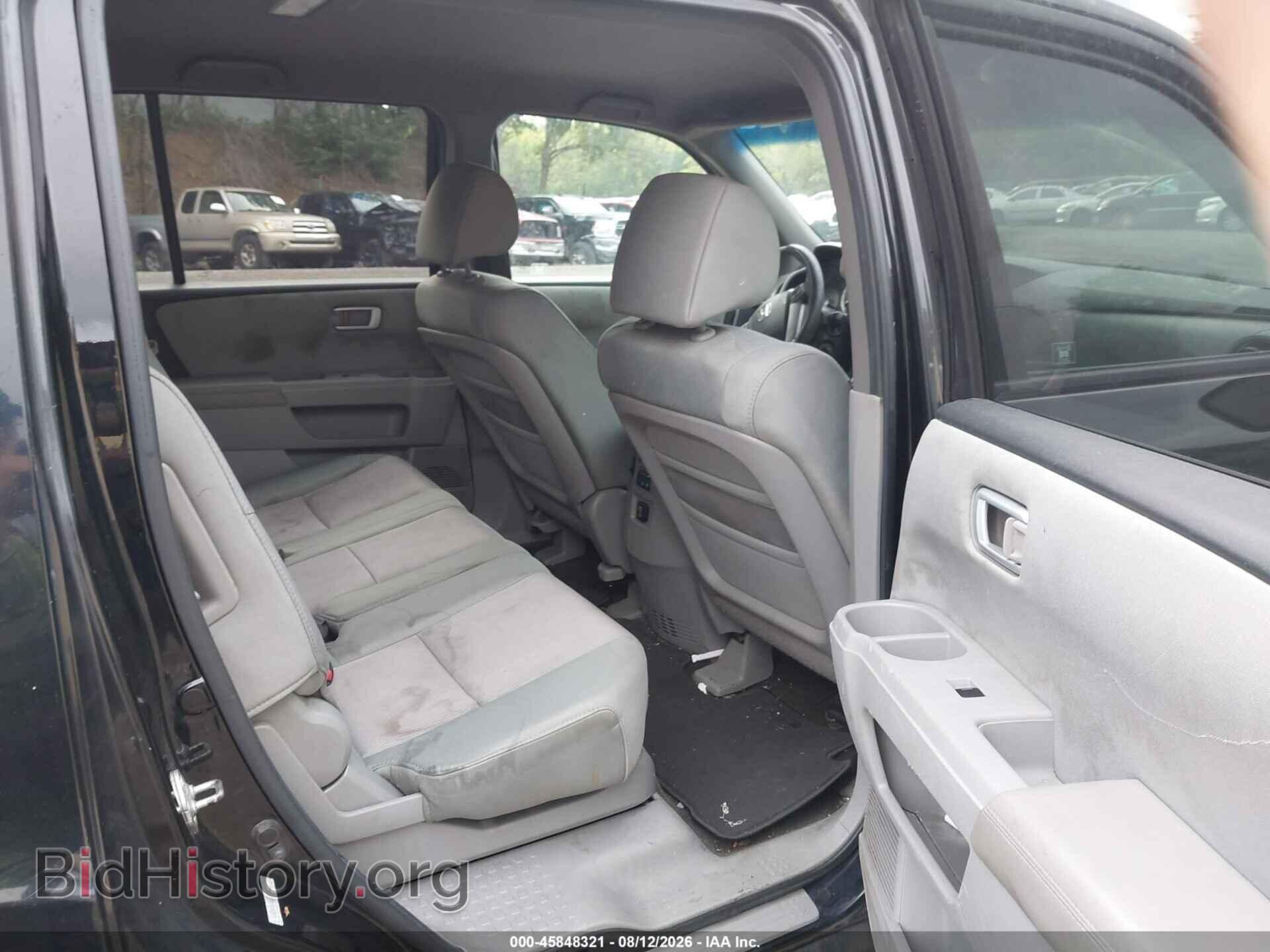 2011 HONDA PILOT - VIN: 5FNYF4H48BB100111 - Photo 8