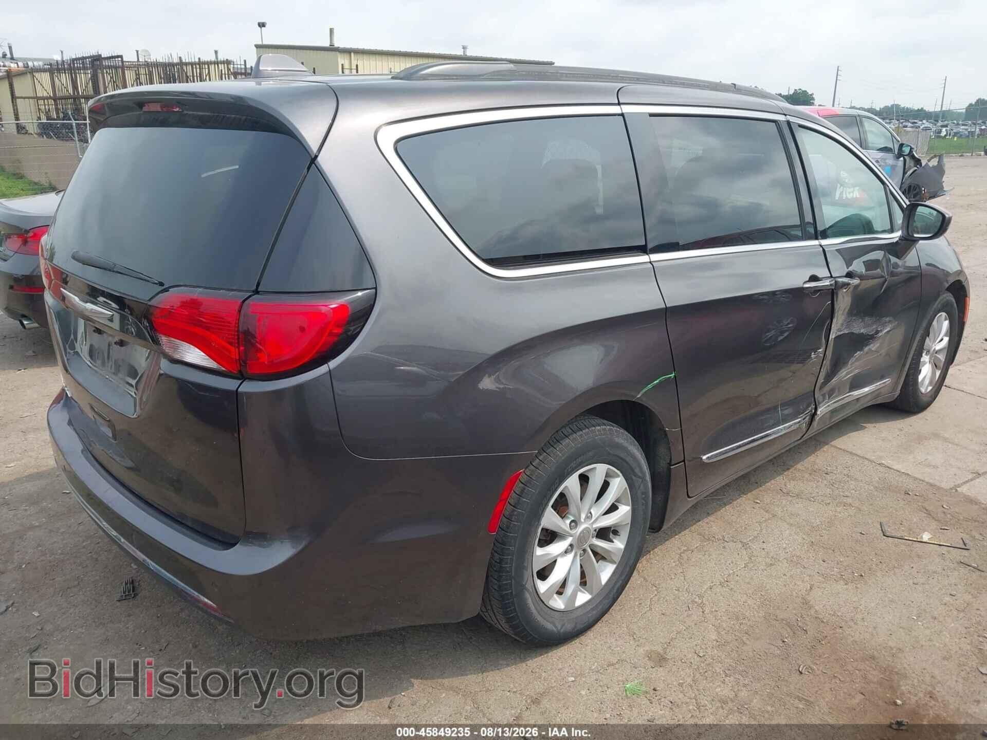 2017 CHRYSLER PACIFICA - VIN: 2C4RC1BG0HR543946 - Фото 4