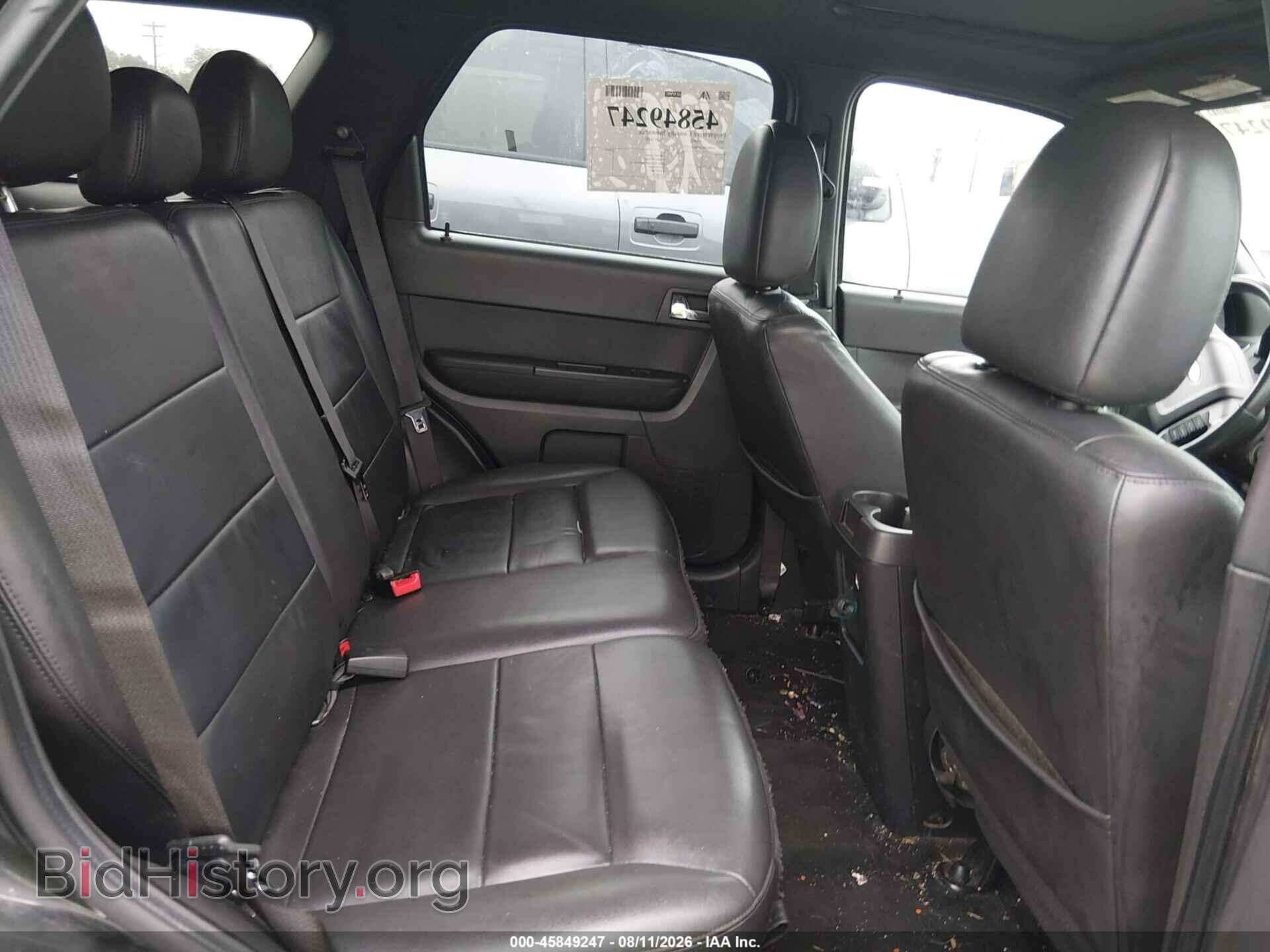 2011 FORD ESCAPE - VIN: 1FMCU9EG0BKB11775 - Photo 8