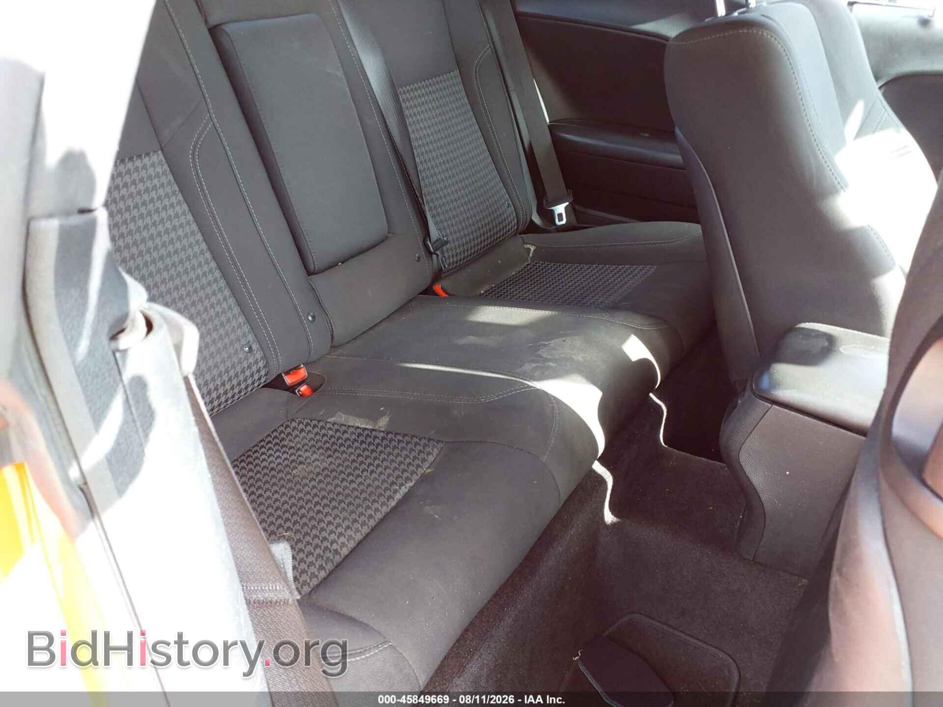 2017 DODGE CHALLENGER - VIN: 2C3CDZAG3HH502403 - Фото 8
