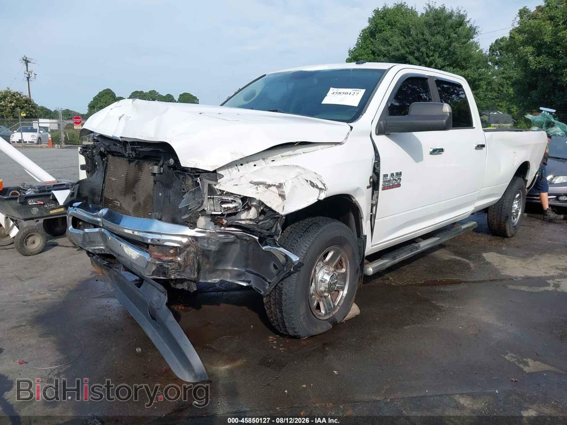 2015 RAM 2500 - VIN: 3C6UR5JL0FG509742 - Photo 2