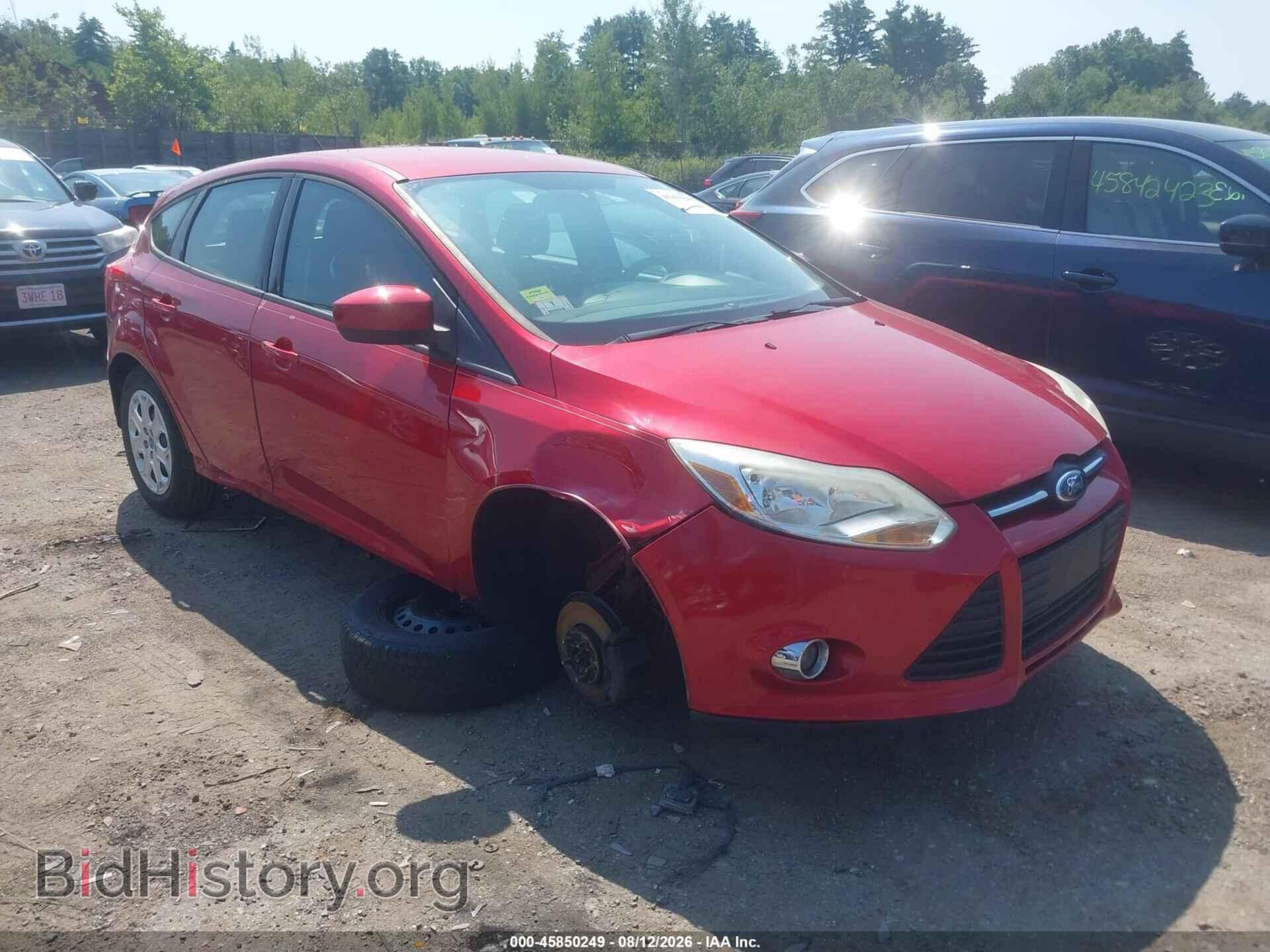 Photo 1FAHP3K28CL264736 - FORD FOCUS 2012
