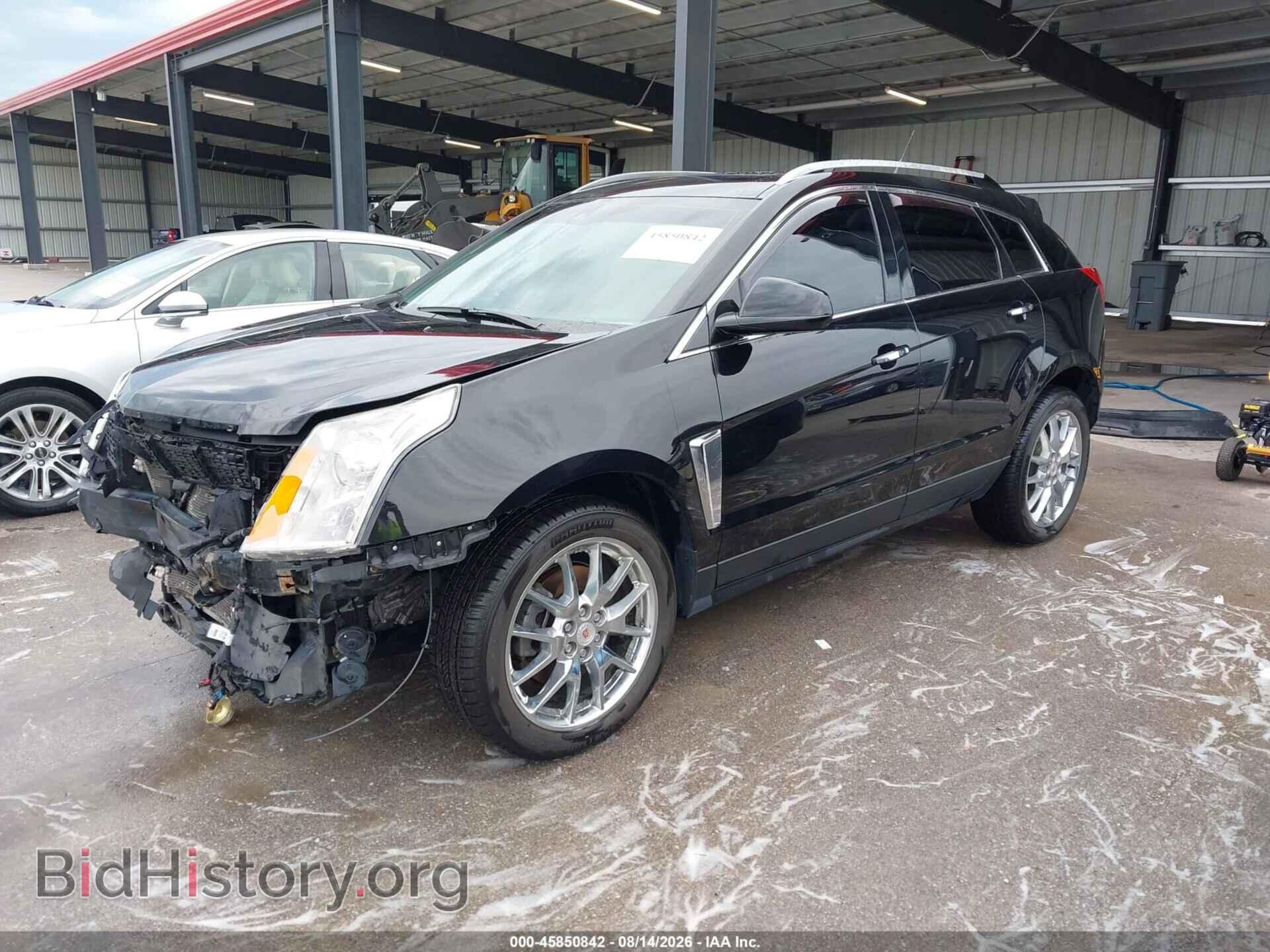 2014 CADILLAC SRX - VIN: 3GYFNFE38ES680628 - Photo 2