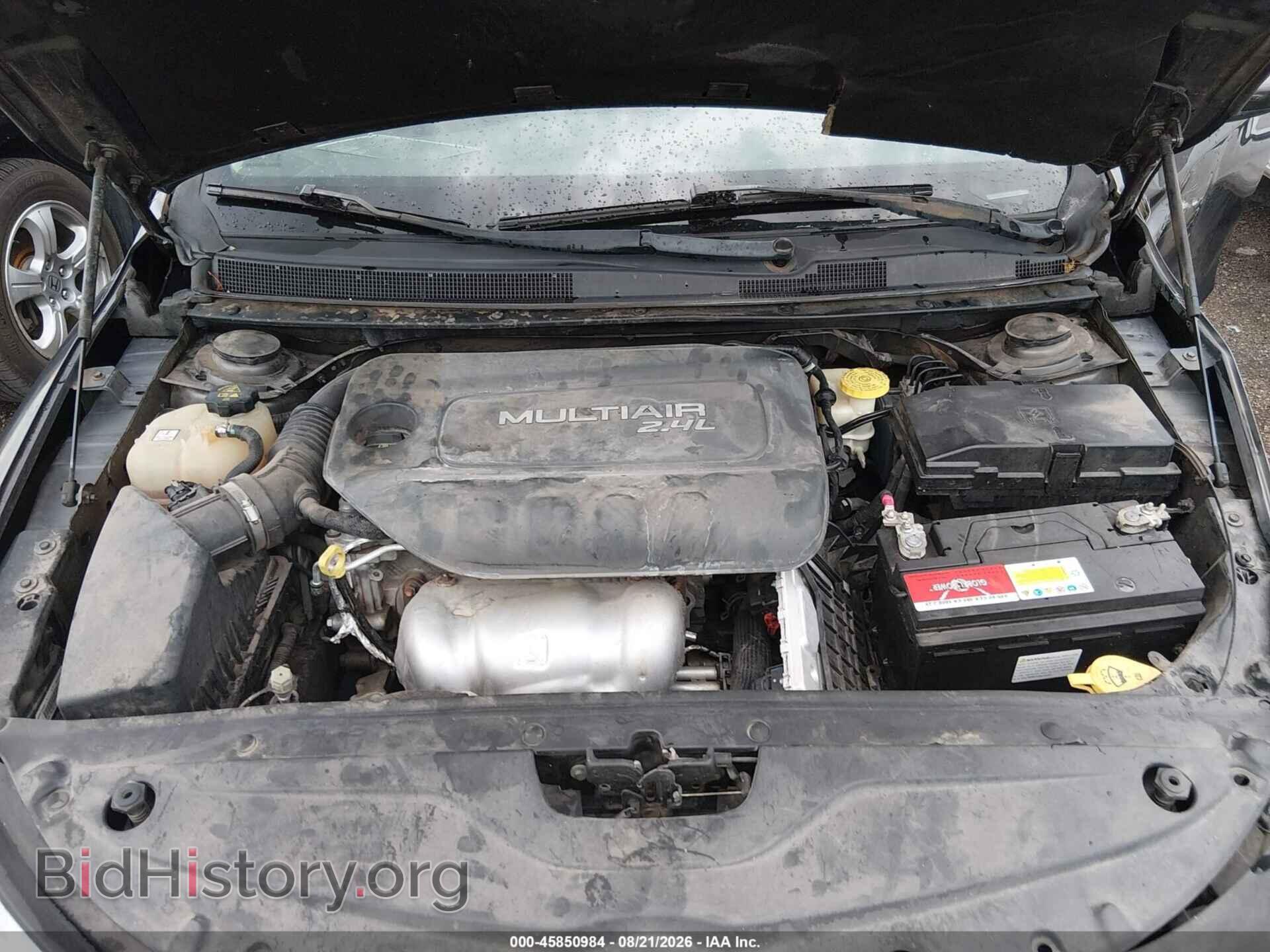 2015 CHRYSLER 200 - VIN: 1C3CCCAB3FN666601 - Photo 10