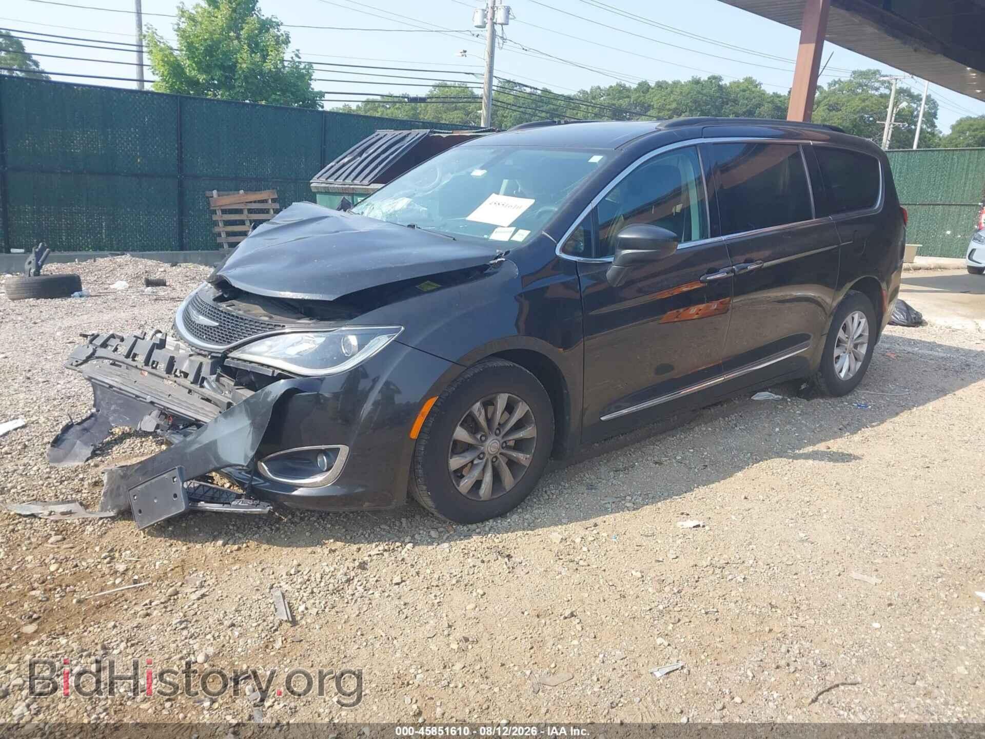 2017 CHRYSLER PACIFICA - VIN: 2C4RC1BG8HR571381 - Photo 2