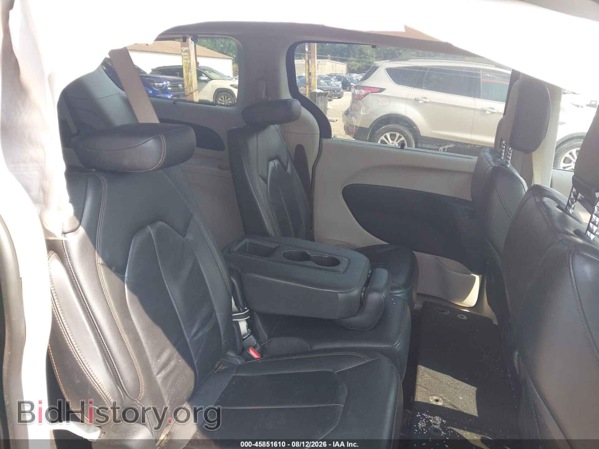 2017 CHRYSLER PACIFICA - VIN: 2C4RC1BG8HR571381 - Photo 8