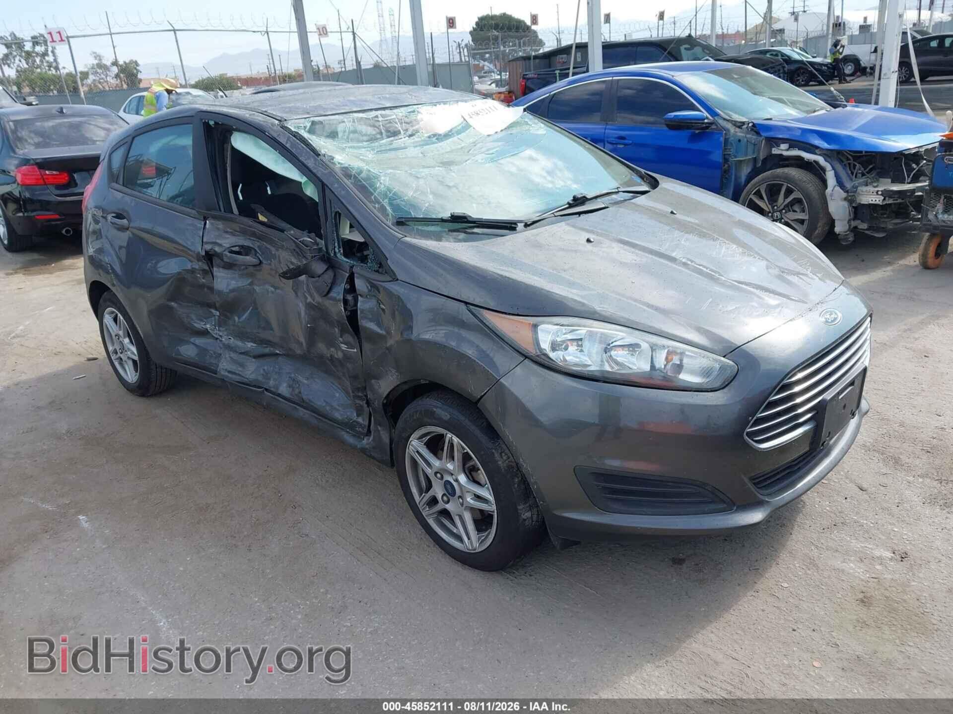 Photo 3FADP4EJ7KM143698 - FORD FIESTA 2019