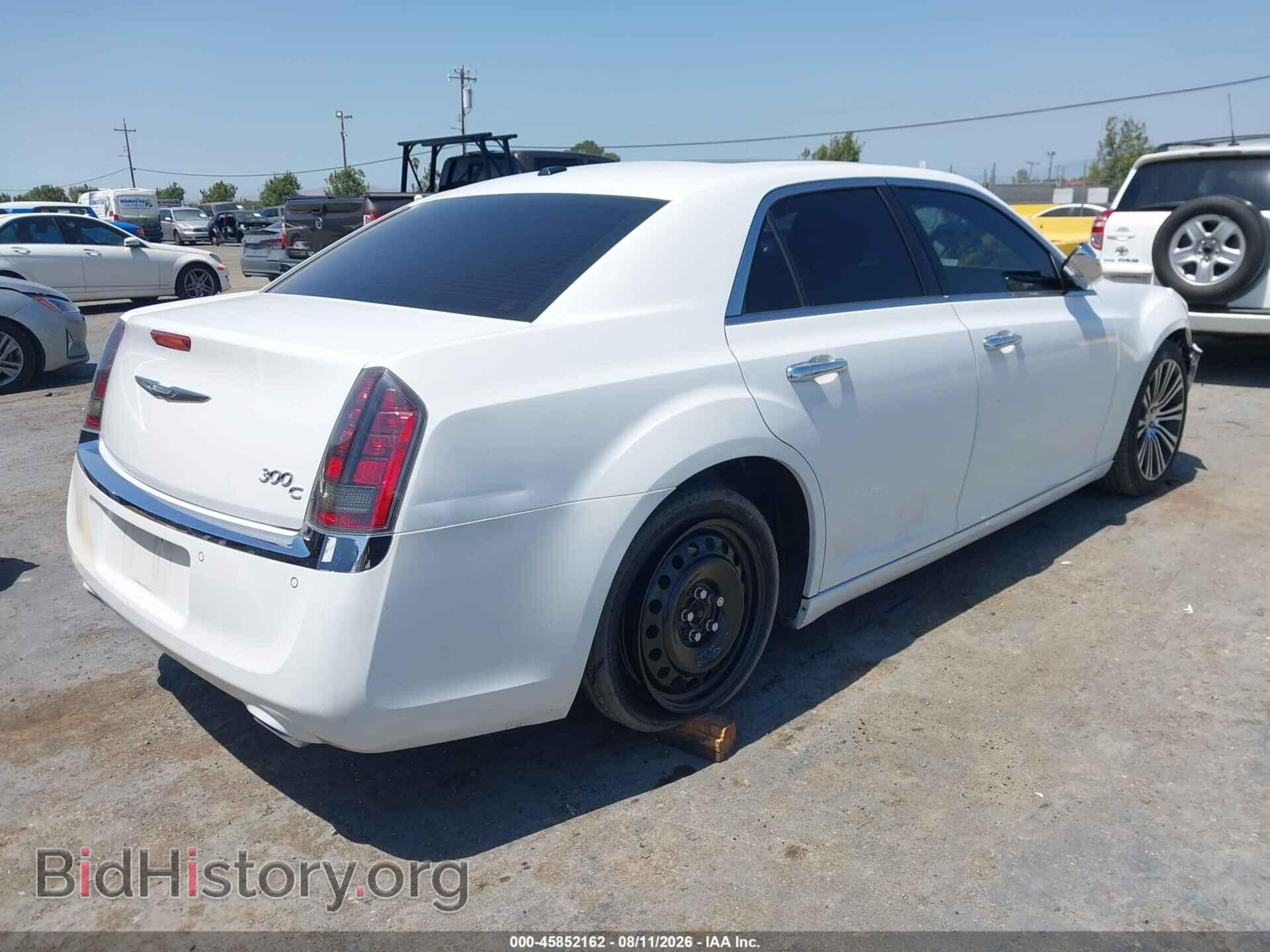 2014 CHRYSLER 300C - VIN: 2C3CCAEG1EH281488 - Фото 4