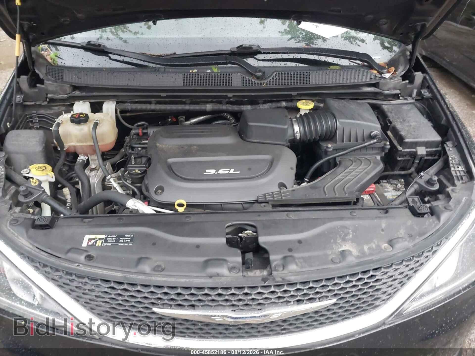 2017 CHRYSLER PACIFICA - VIN: 2C4RC1BG8HR607991 - Photo 10