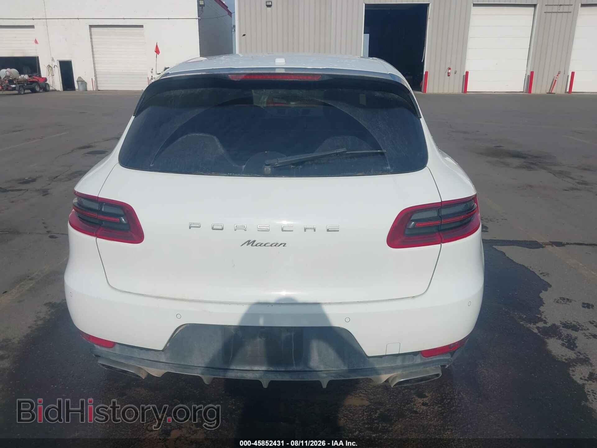 2018 PORSCHE MACAN - VIN: WP1AA2A59JLB01575 - Photo 16
