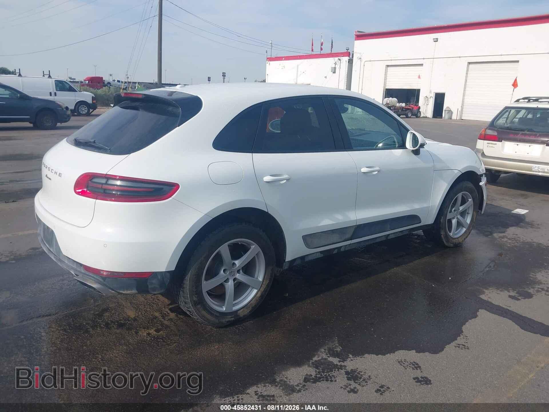 2018 PORSCHE MACAN - VIN: WP1AA2A59JLB01575 - Photo 4