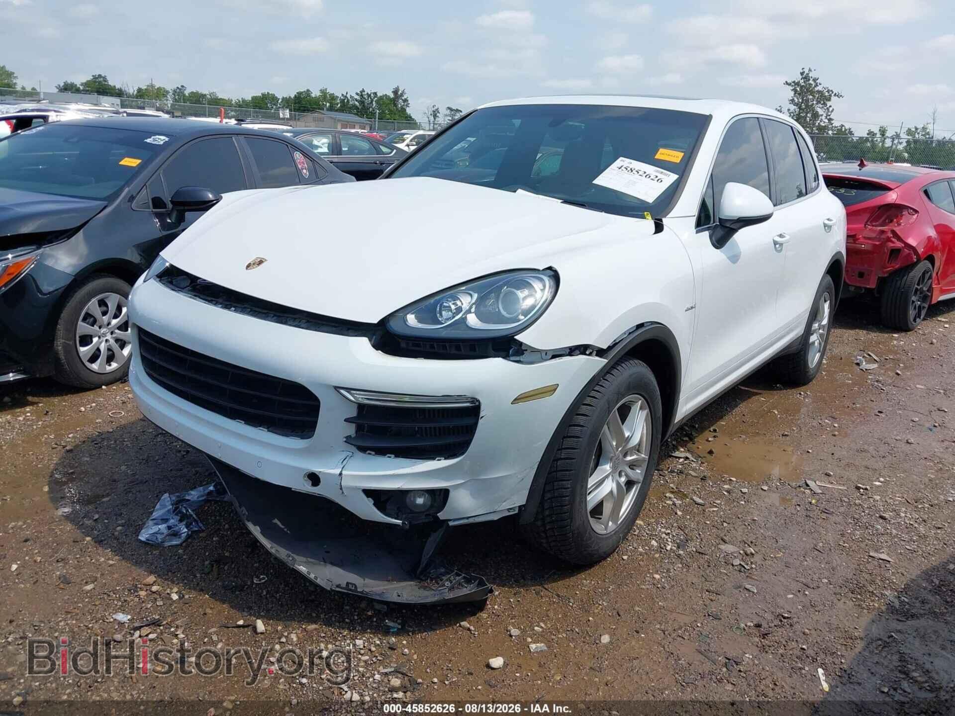 2015 PORSCHE CAYENNE - VIN: WP1AF2A28FLA33302 - Photo 2