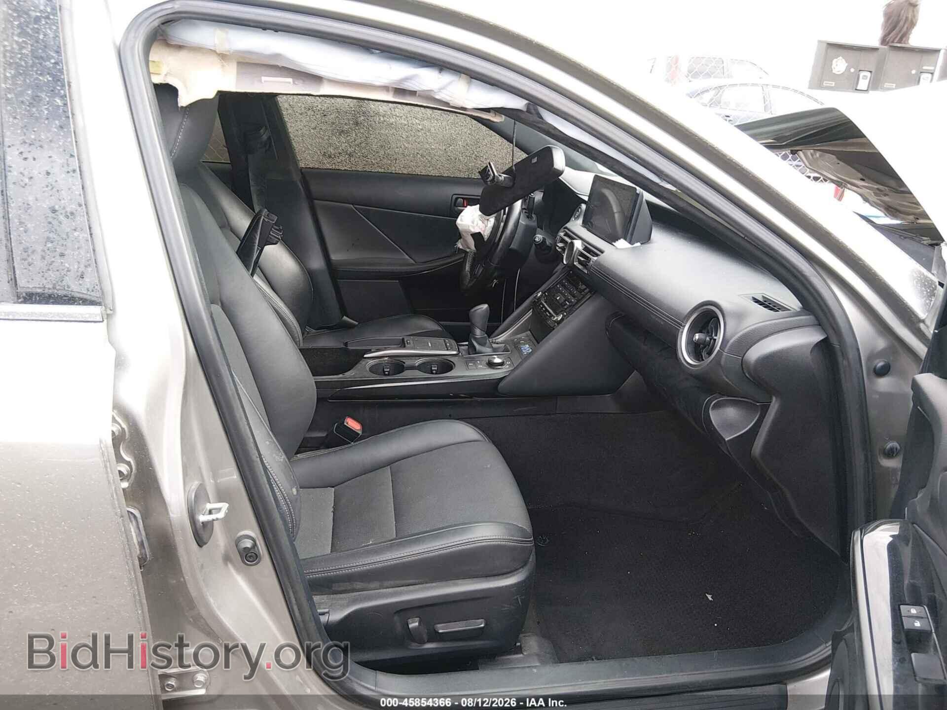 2021 LEXUS IS 300 - VIN: JTHCA1D29M5113271 - Photo 5