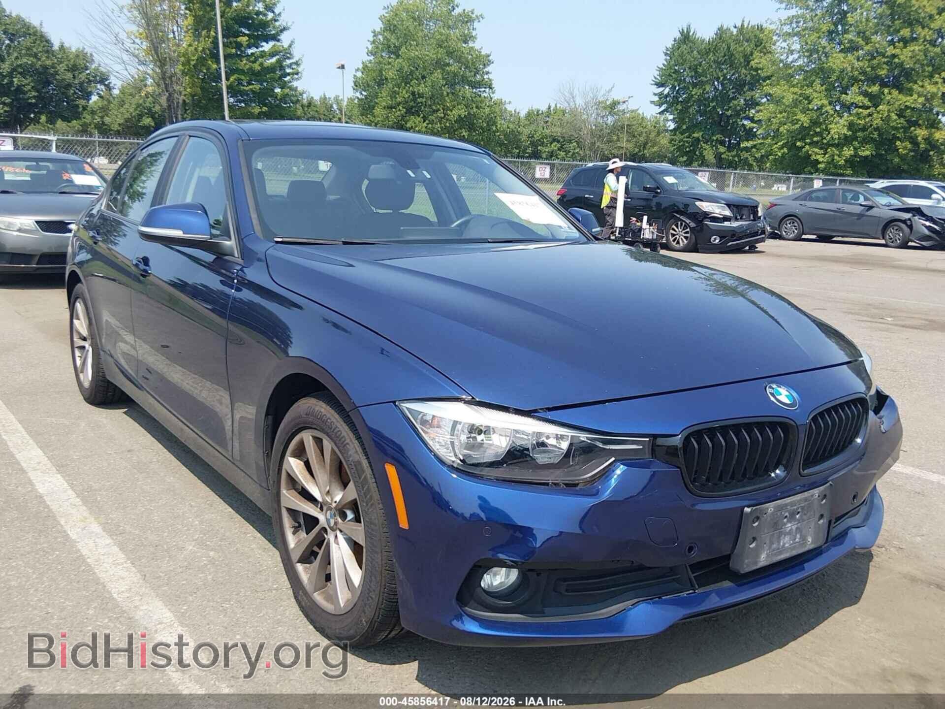 Фотография WBA8E5G54HNU42262 - BMW 320I 2017