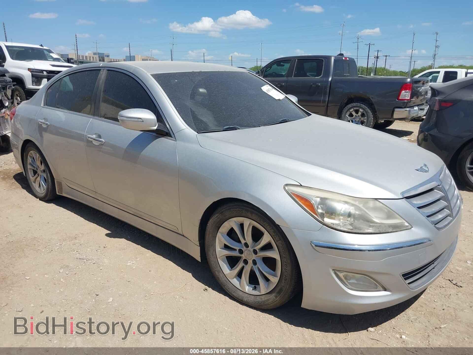 Фотография KMHGC4DD3DU244391 - HYUNDAI GENESIS 2013