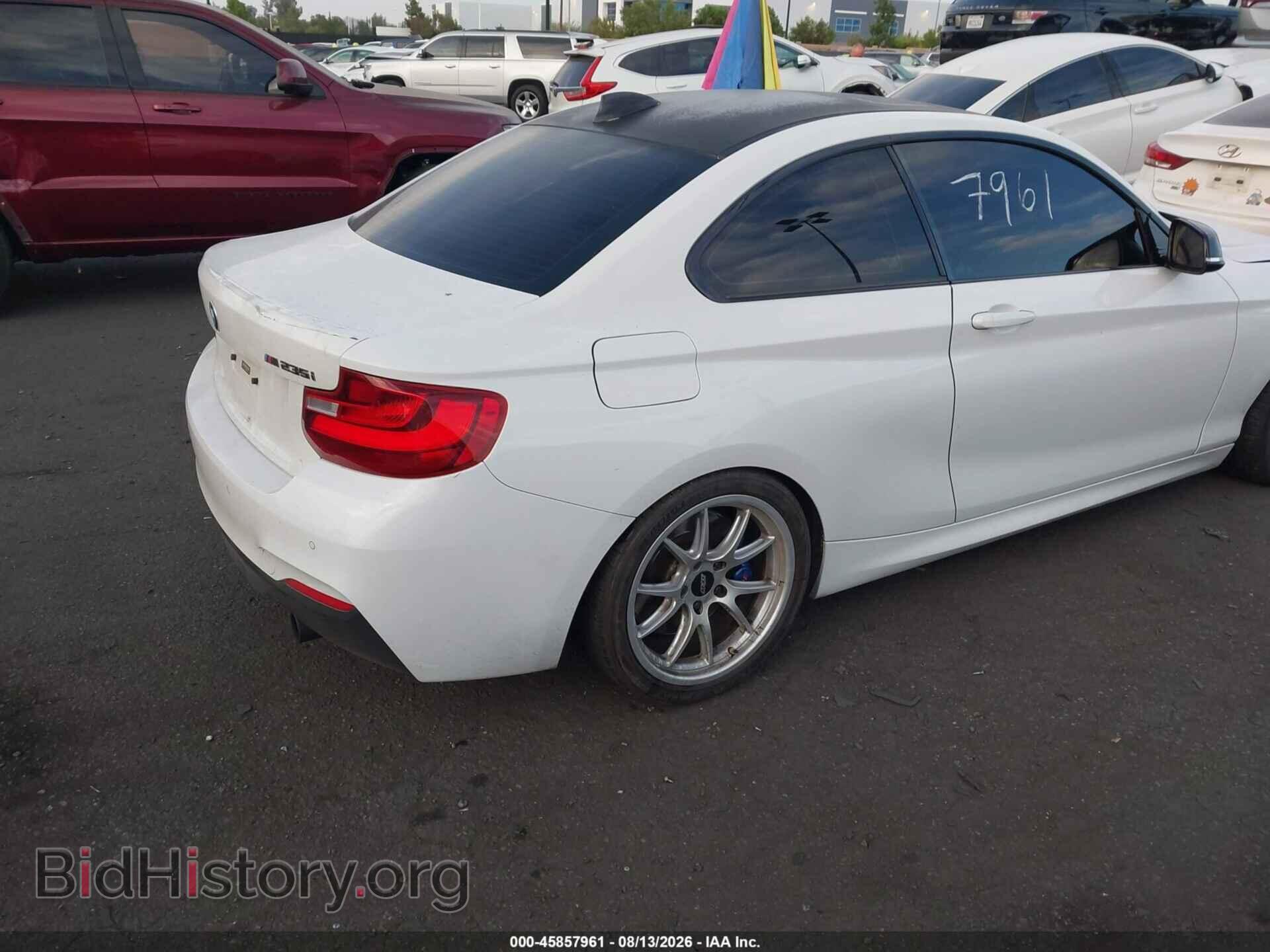 2015 BMW M235 - VIN: WBA1J9C56FVX98946 - Фото 4