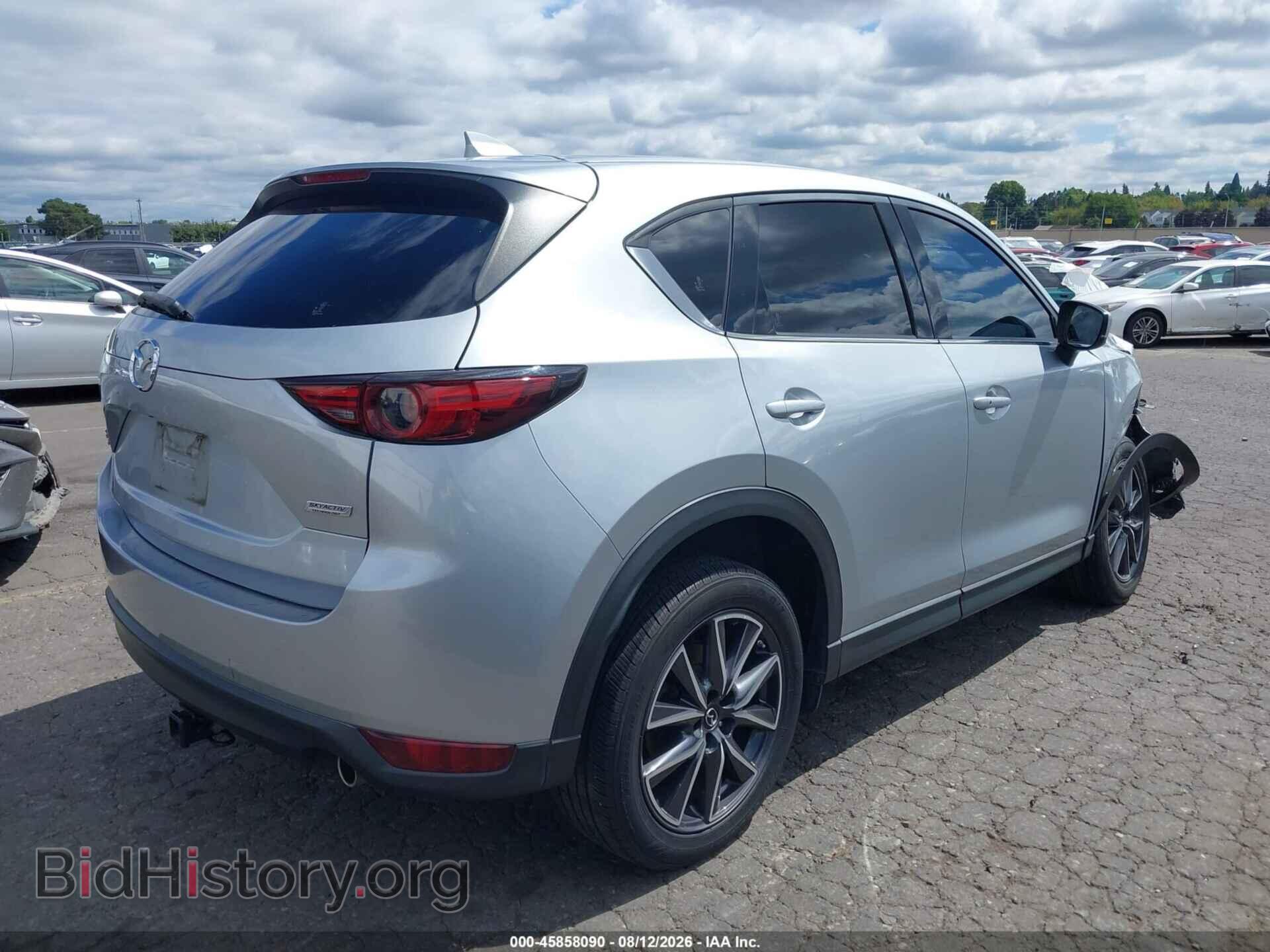 2017 MAZDA CX-5 - VIN: JM3KFBDL8H0125810 - Фото 4