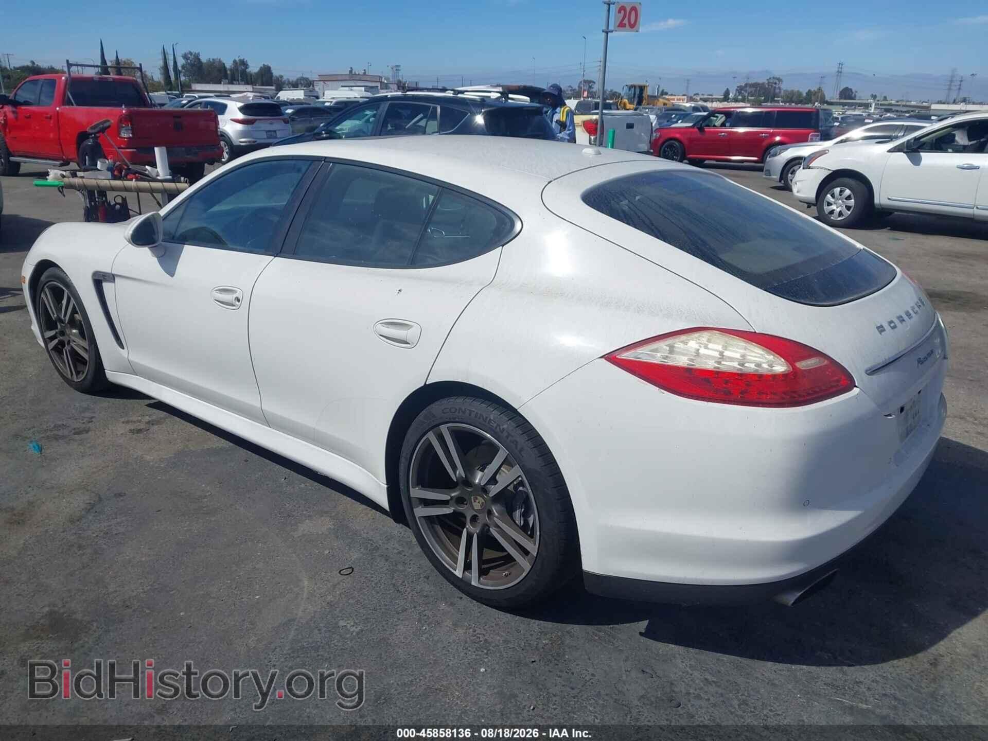 2012 PORSCHE PANAMERA - VIN: WP0AA2A72CL017829 - Photo 3