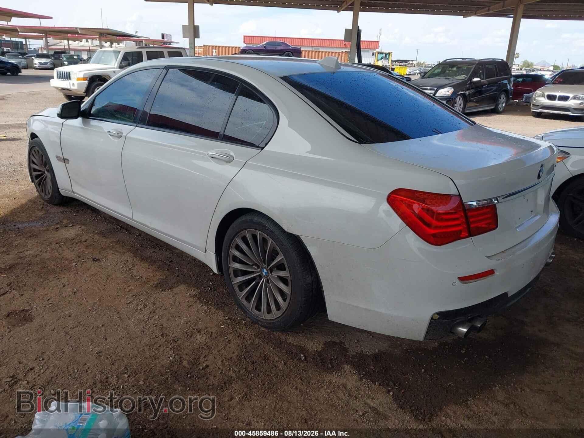 2012 BMW 750LI - VIN: WBAKB8C58CC962930 - Фото 3