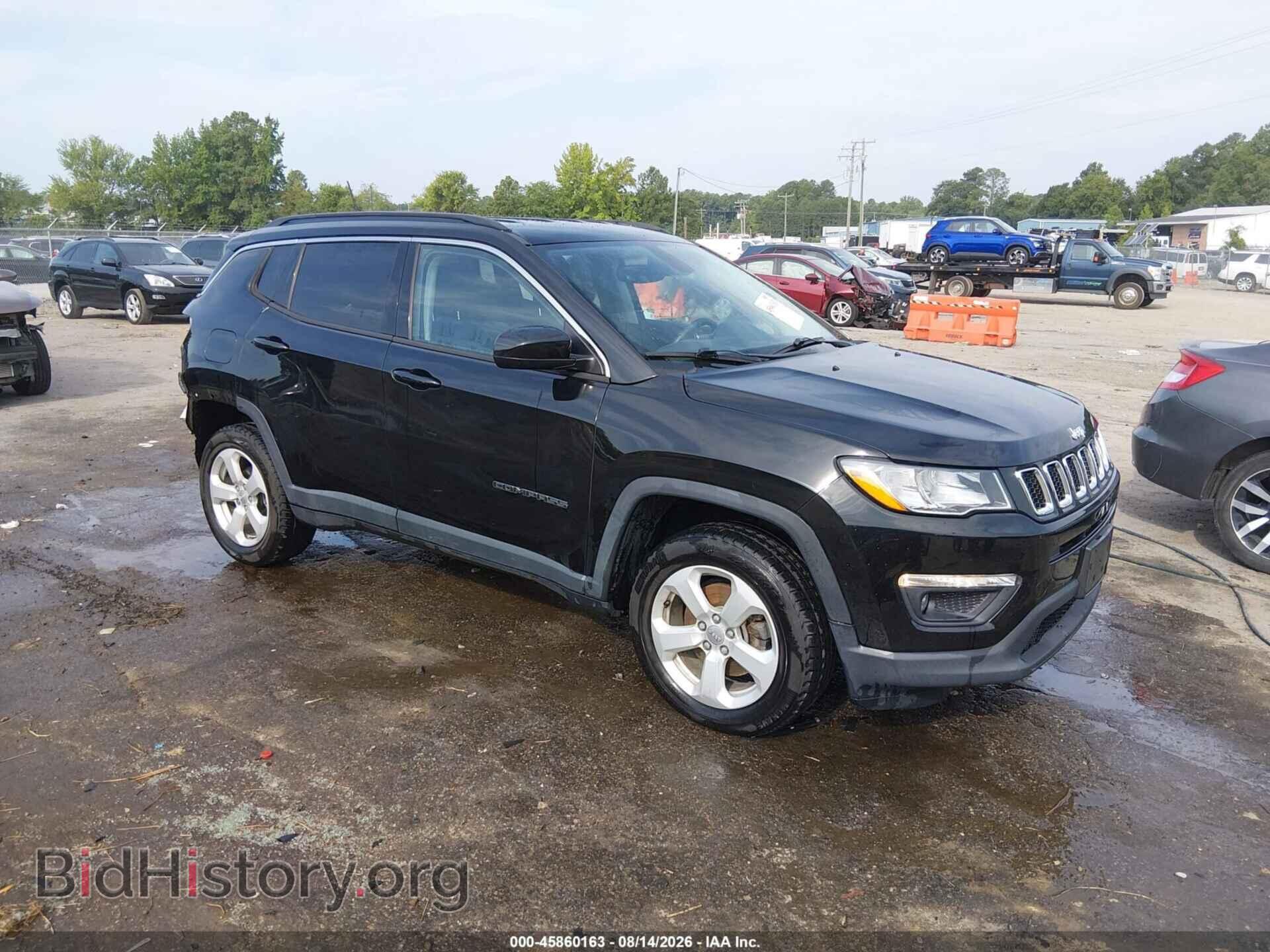 Photo 3C4NJDBB6JT315933 - JEEP COMPASS 2018