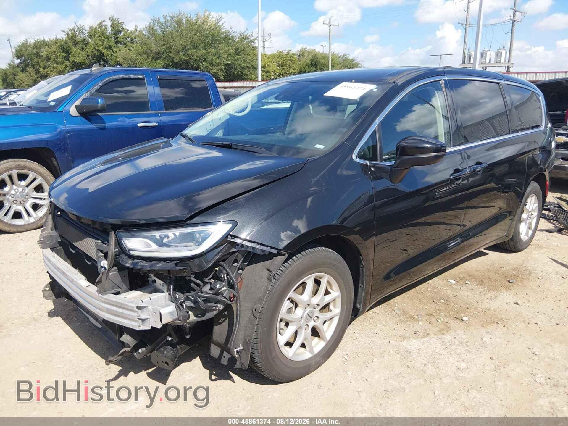 2023 CHRYSLER PACIFICA - VIN: 2C4RC1BG2PR620685 - Photo 2