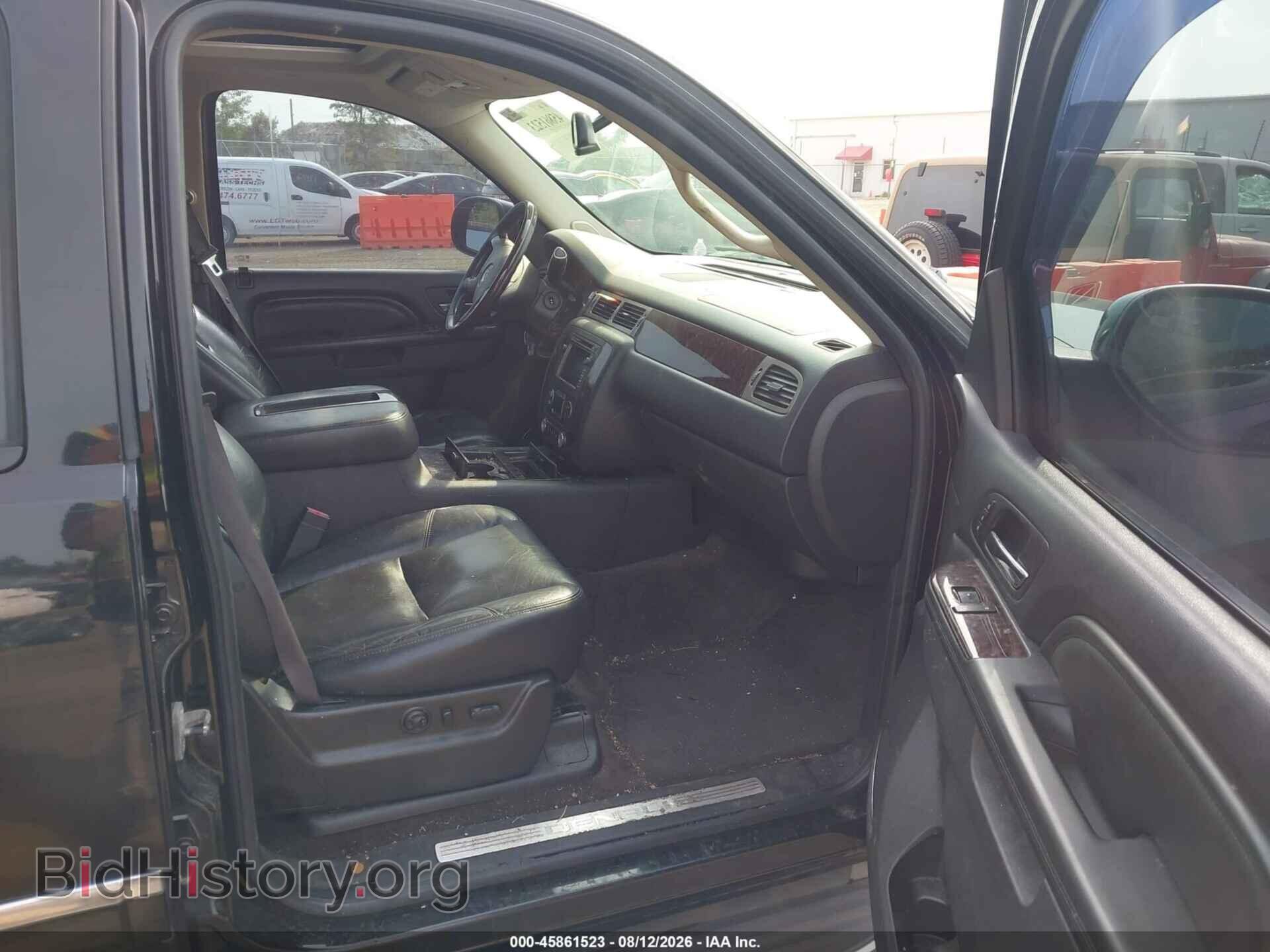 2011 GMC YUKON - VIN: 1GKS2EEF3BR286233 - Photo 5