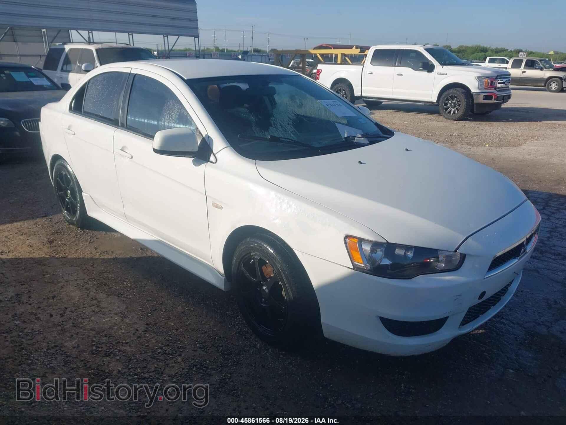 Photo JA32U2FU1EU004270 - MITSUBISHI LANCER 2014