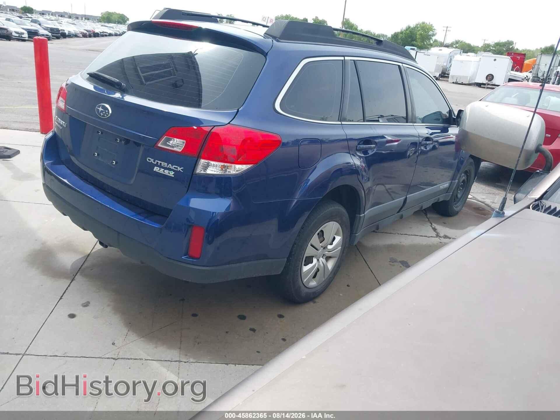 2011 SUBARU OUTBACK - VIN: 4S4BRBAC9B1431206 - Photo 4