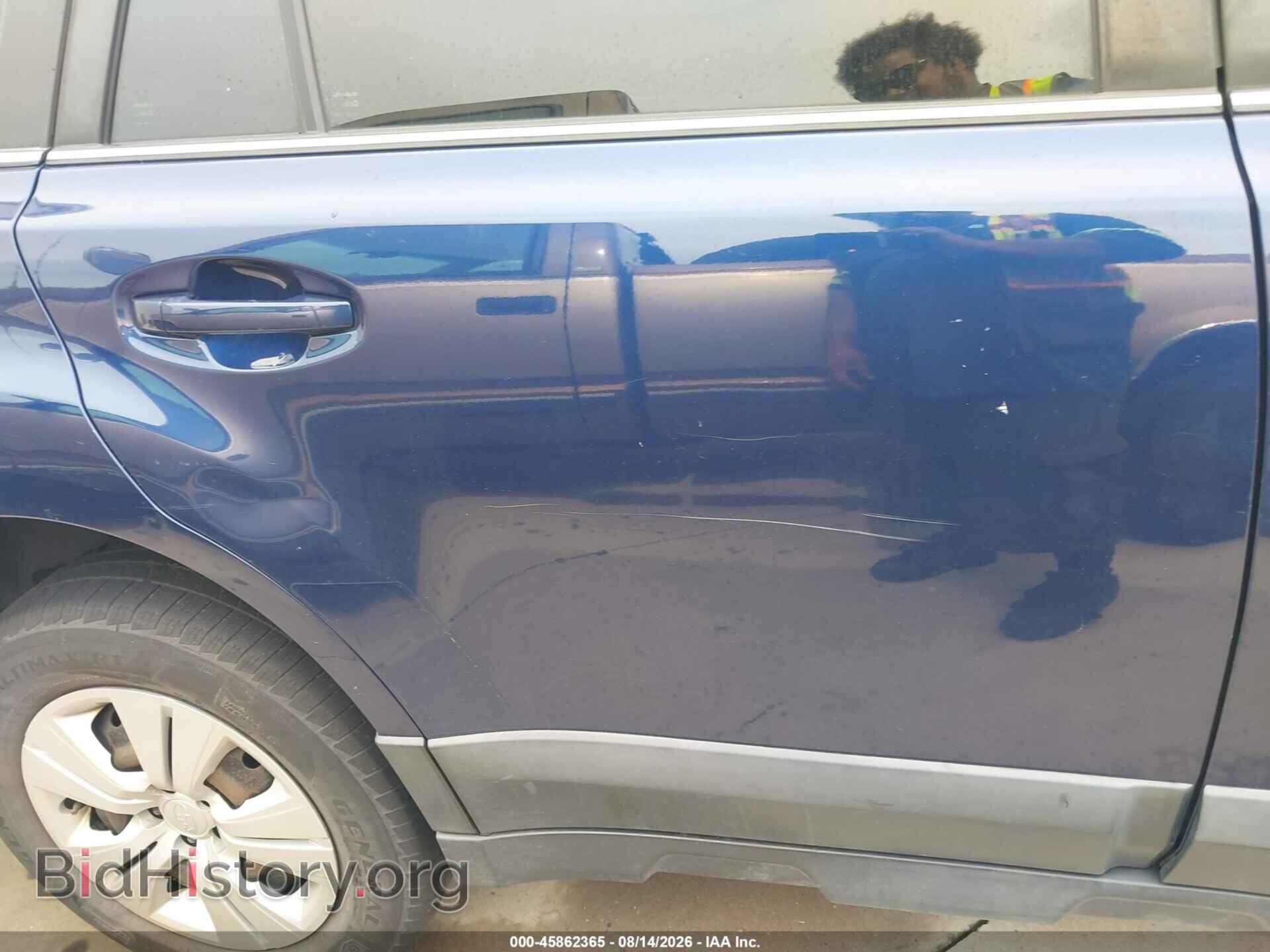 2011 SUBARU OUTBACK - VIN: 4S4BRBAC9B1431206 - Photo 6