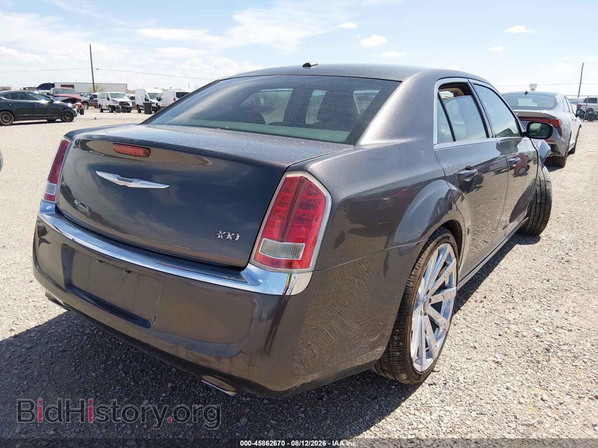 2014 CHRYSLER 300 - VIN: 2C3CCAAG2EH376454 - Photo 4