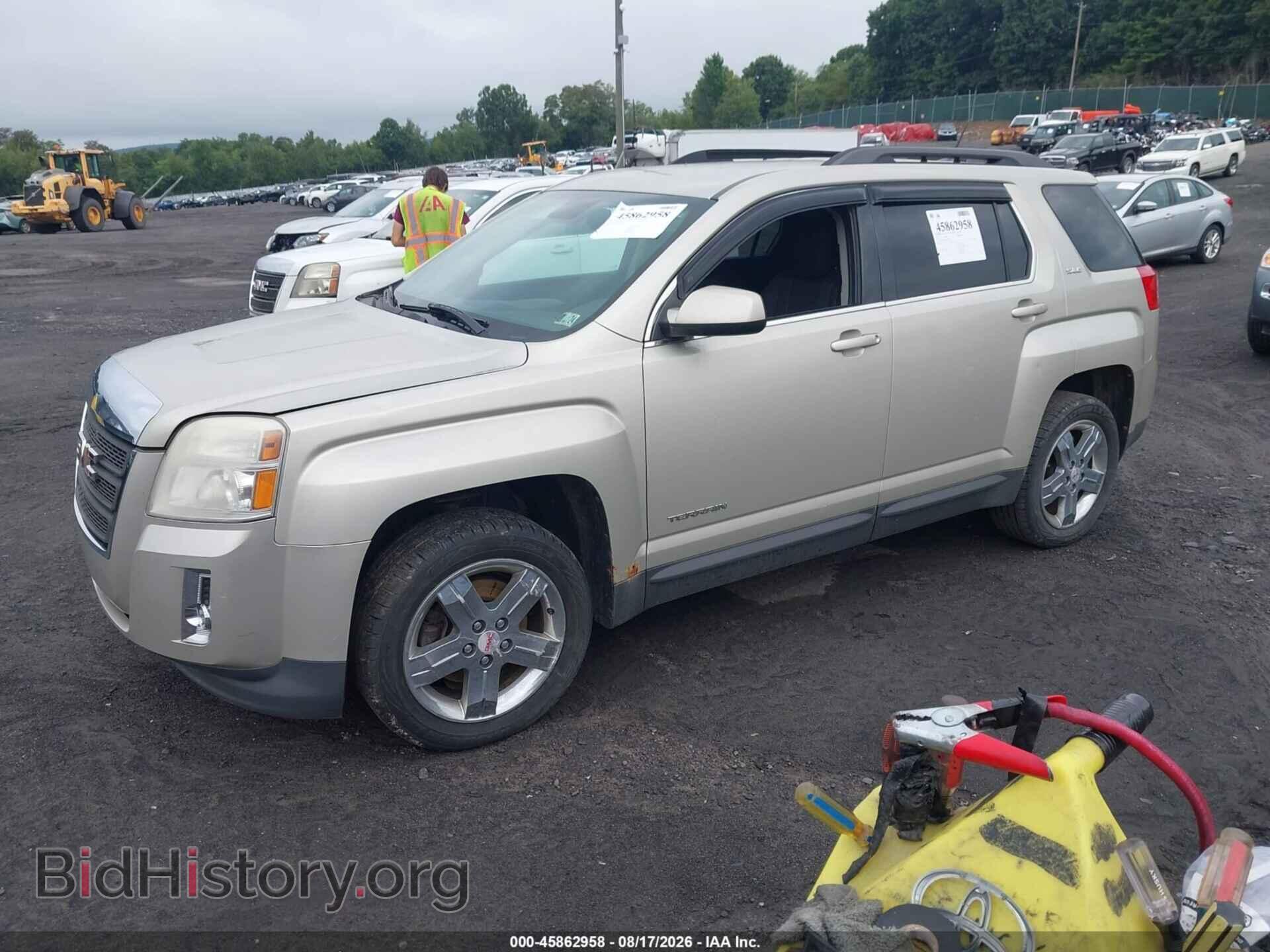 2013 GMC TERRAIN - VIN: 2GKFLTEK2D6265789 - Photo 2