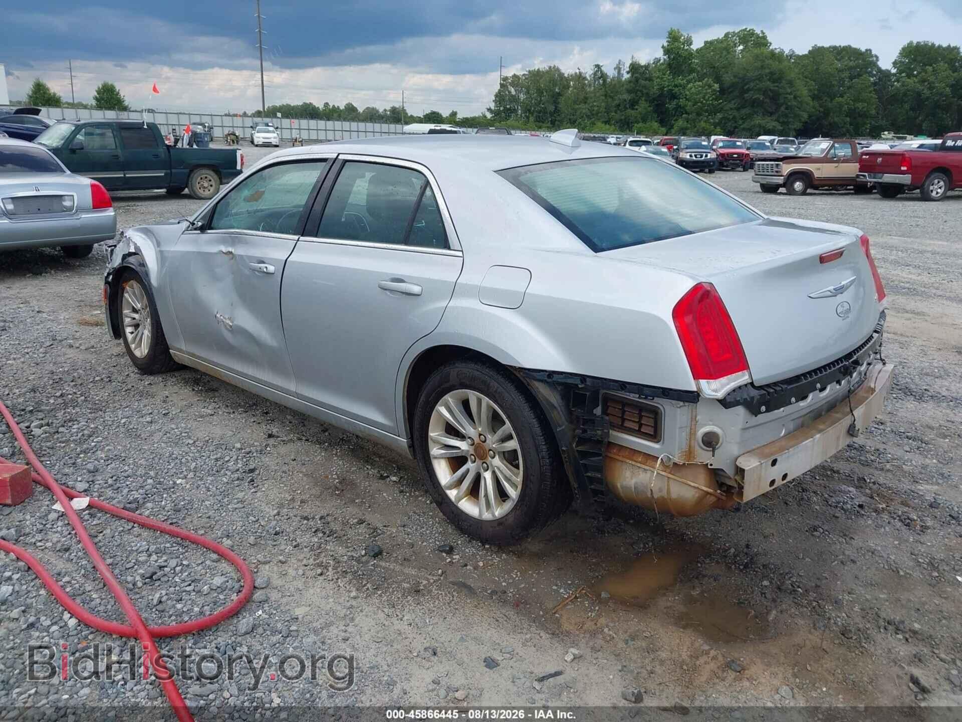 2019 CHRYSLER 300 - VIN: 2C3CCAAG5KH727157 - Photo 3