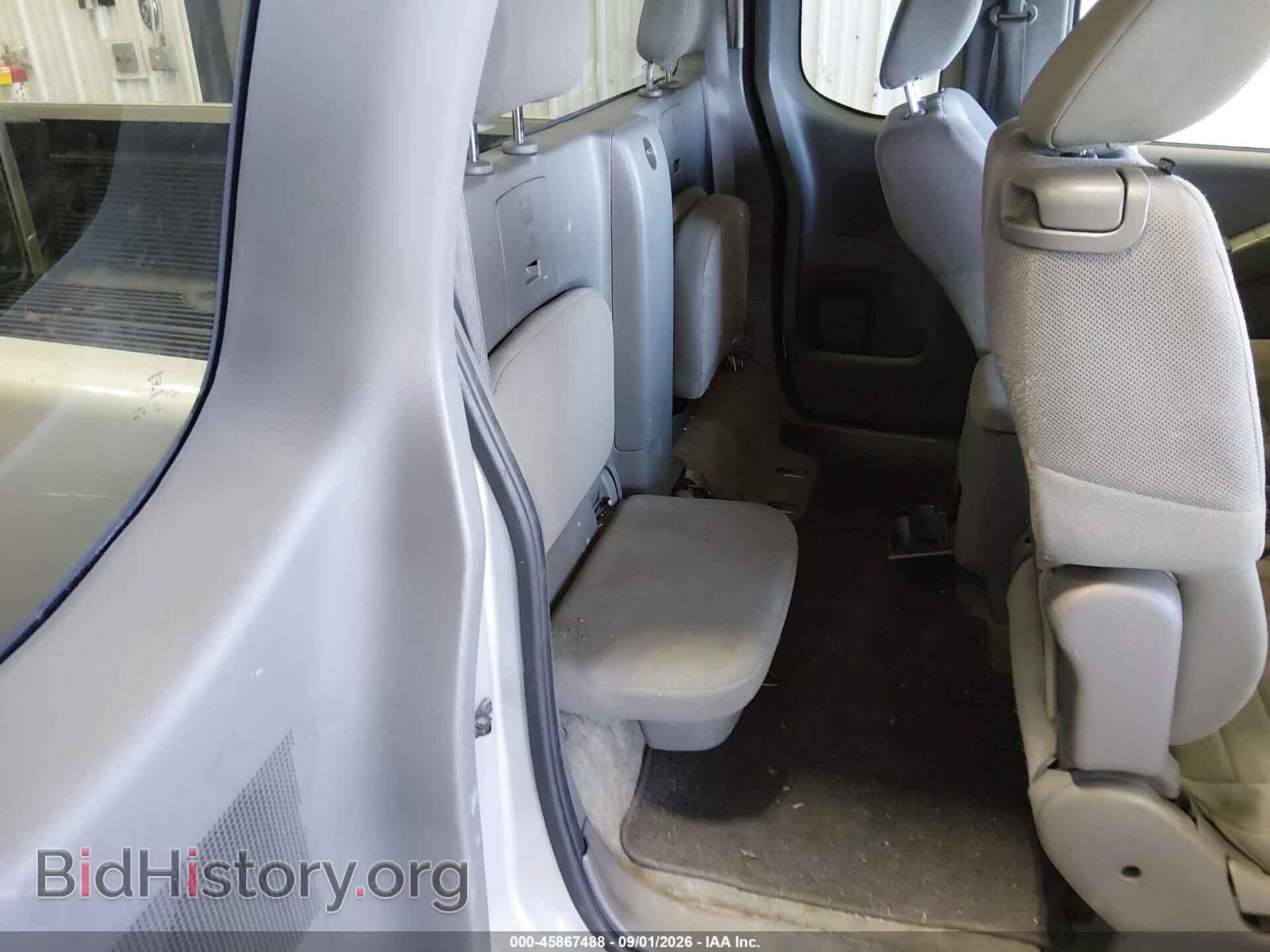 2014 NISSAN FRONTIER - VIN: 1N6BD0CT9EN755335 - Фото 8