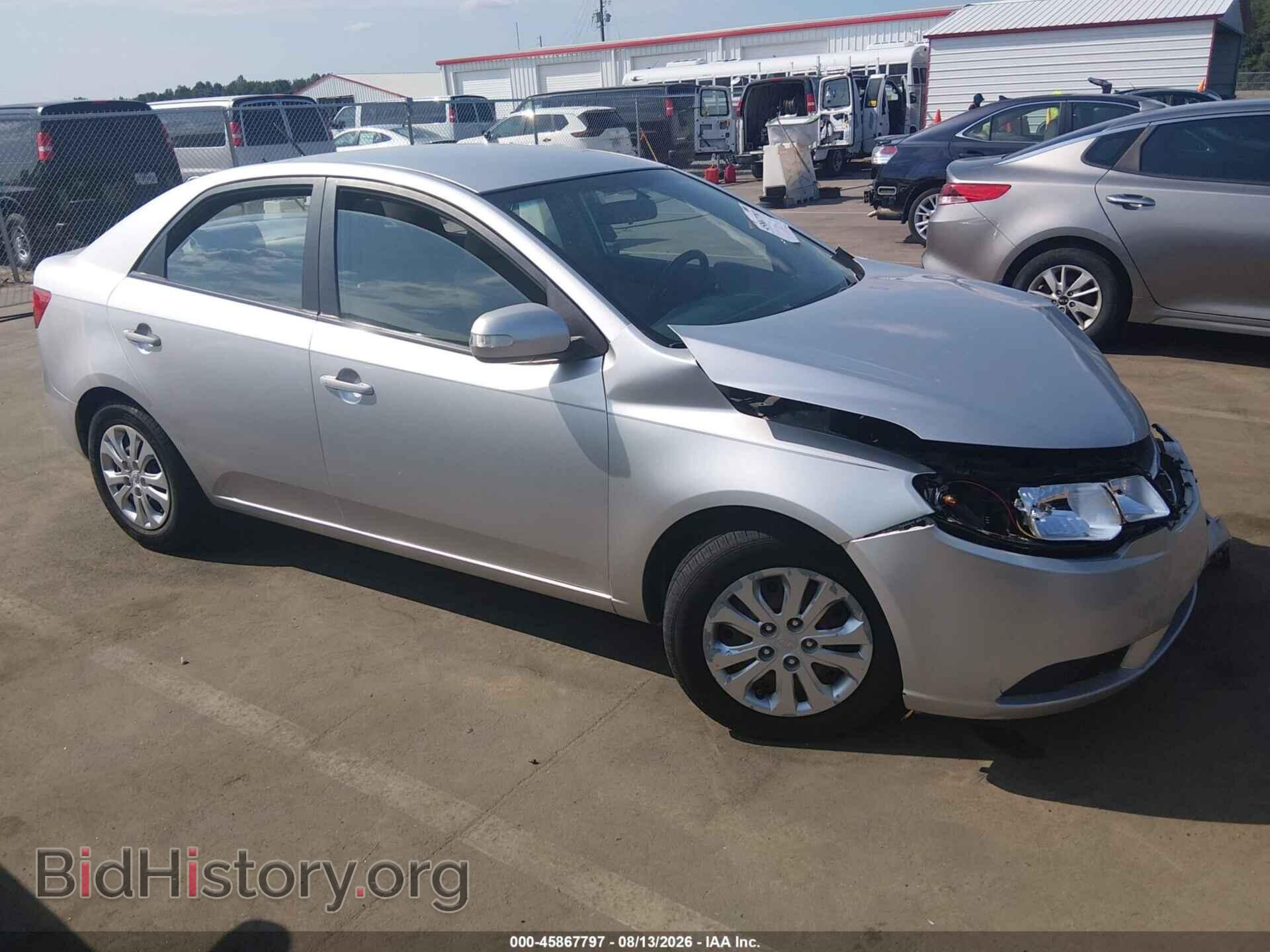Photo KNAFU4A20A5106018 - KIA FORTE 2010